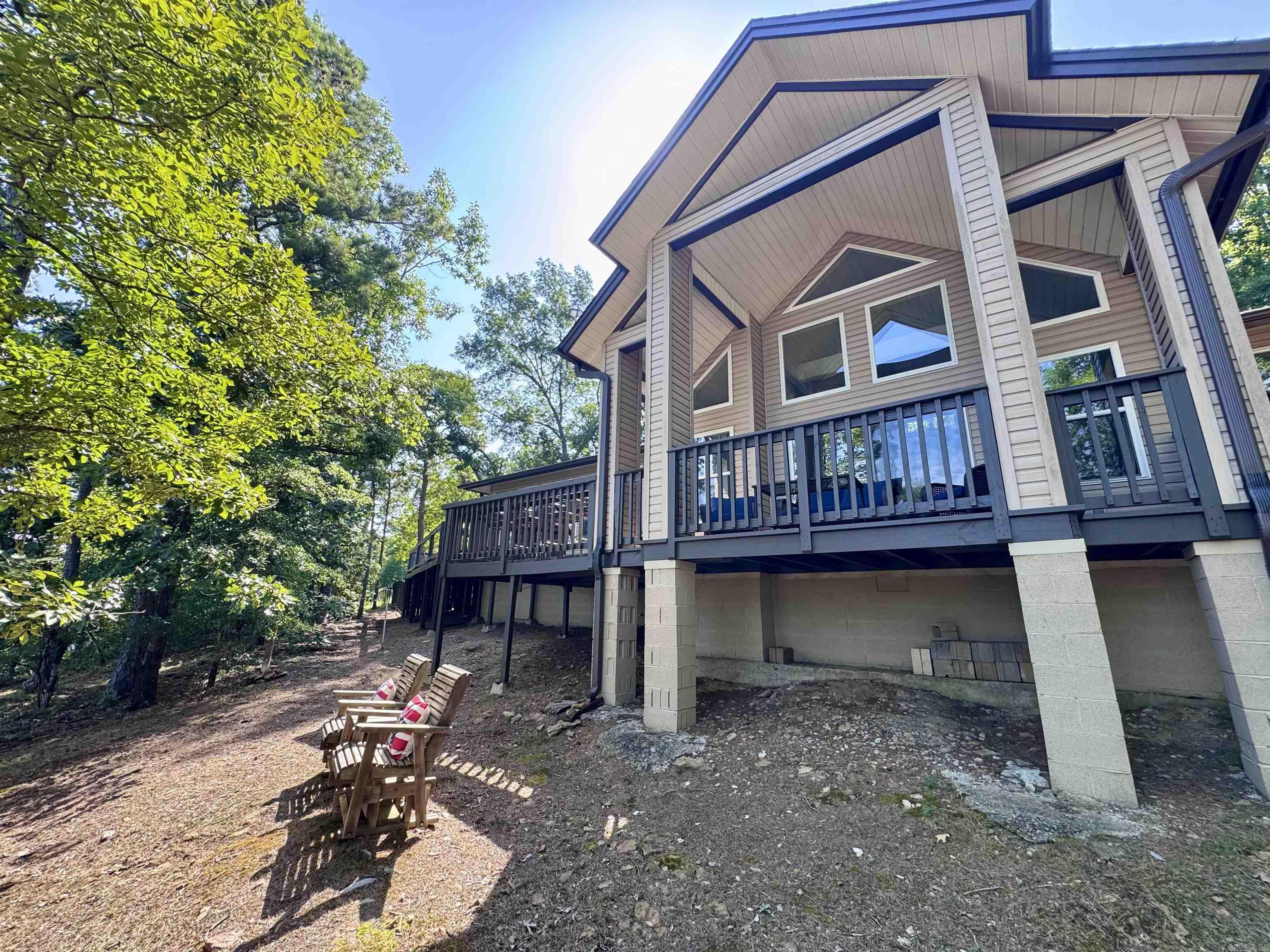 244 Lake Forest Estate Rd Tumbling Shoals, AR 72581