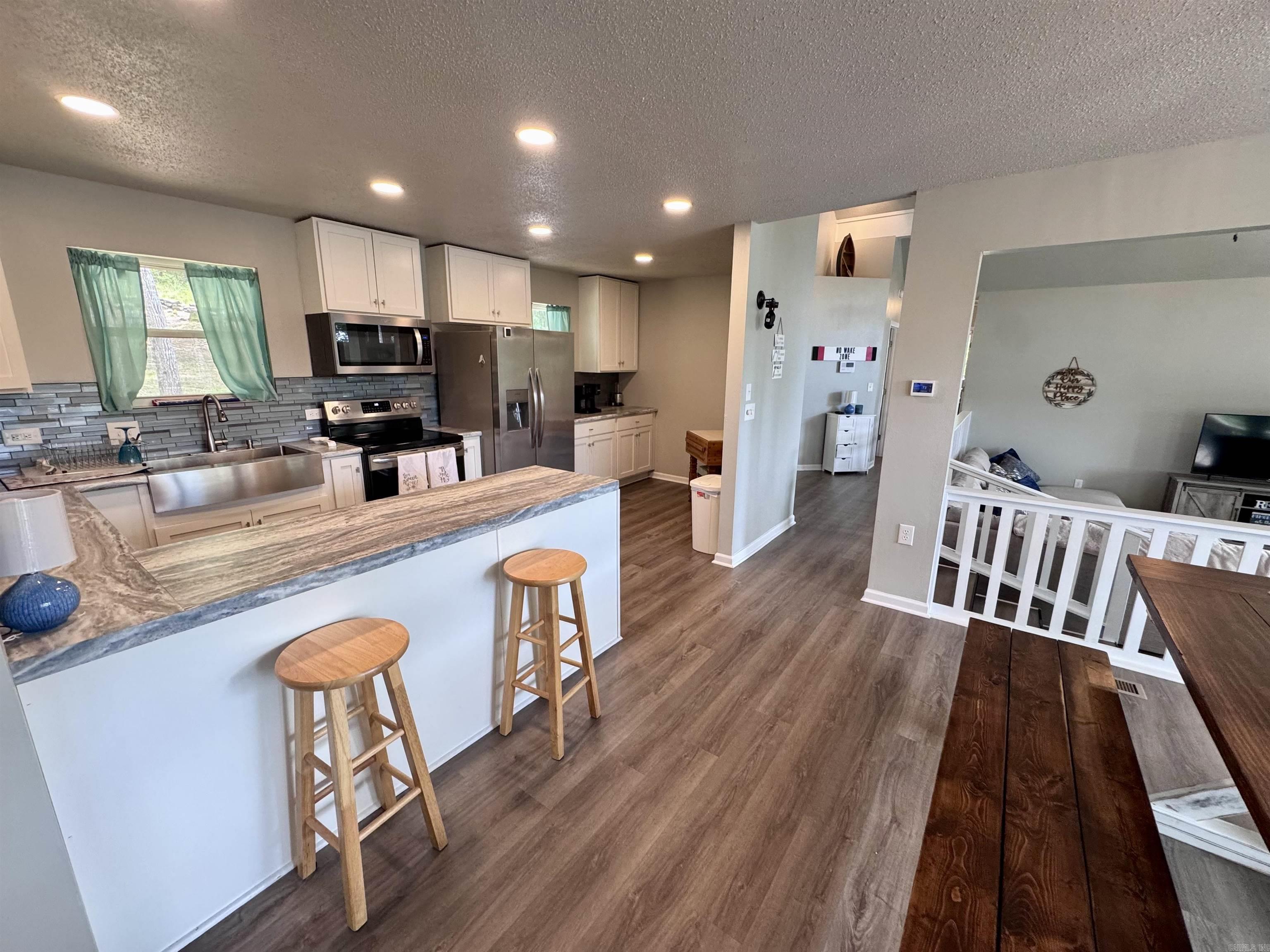 244 Lake Forest Estate Rd Tumbling Shoals, AR 72581