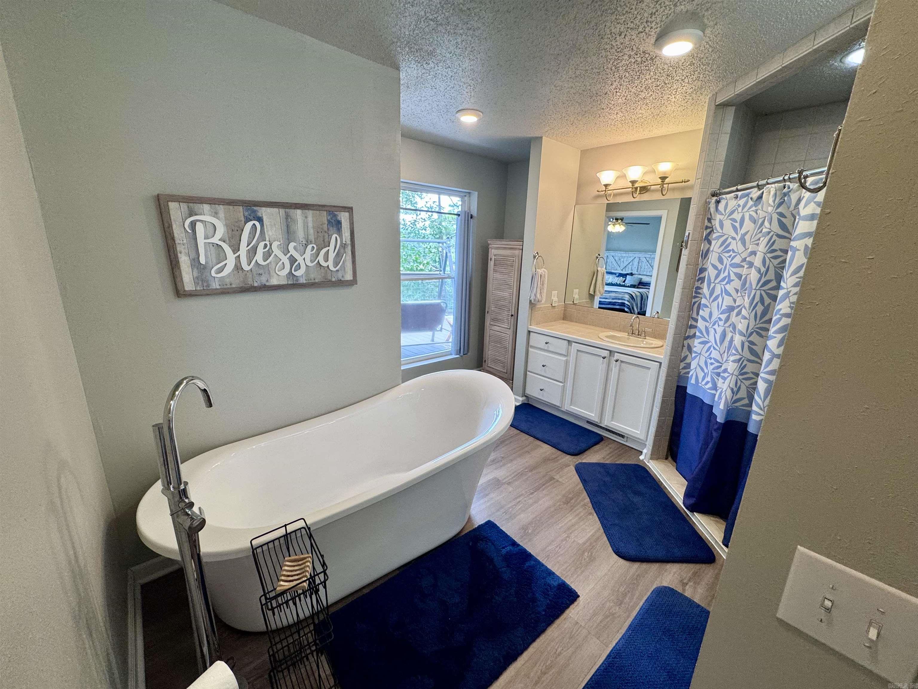 244 Lake Forest Estate Rd Tumbling Shoals, AR 72581