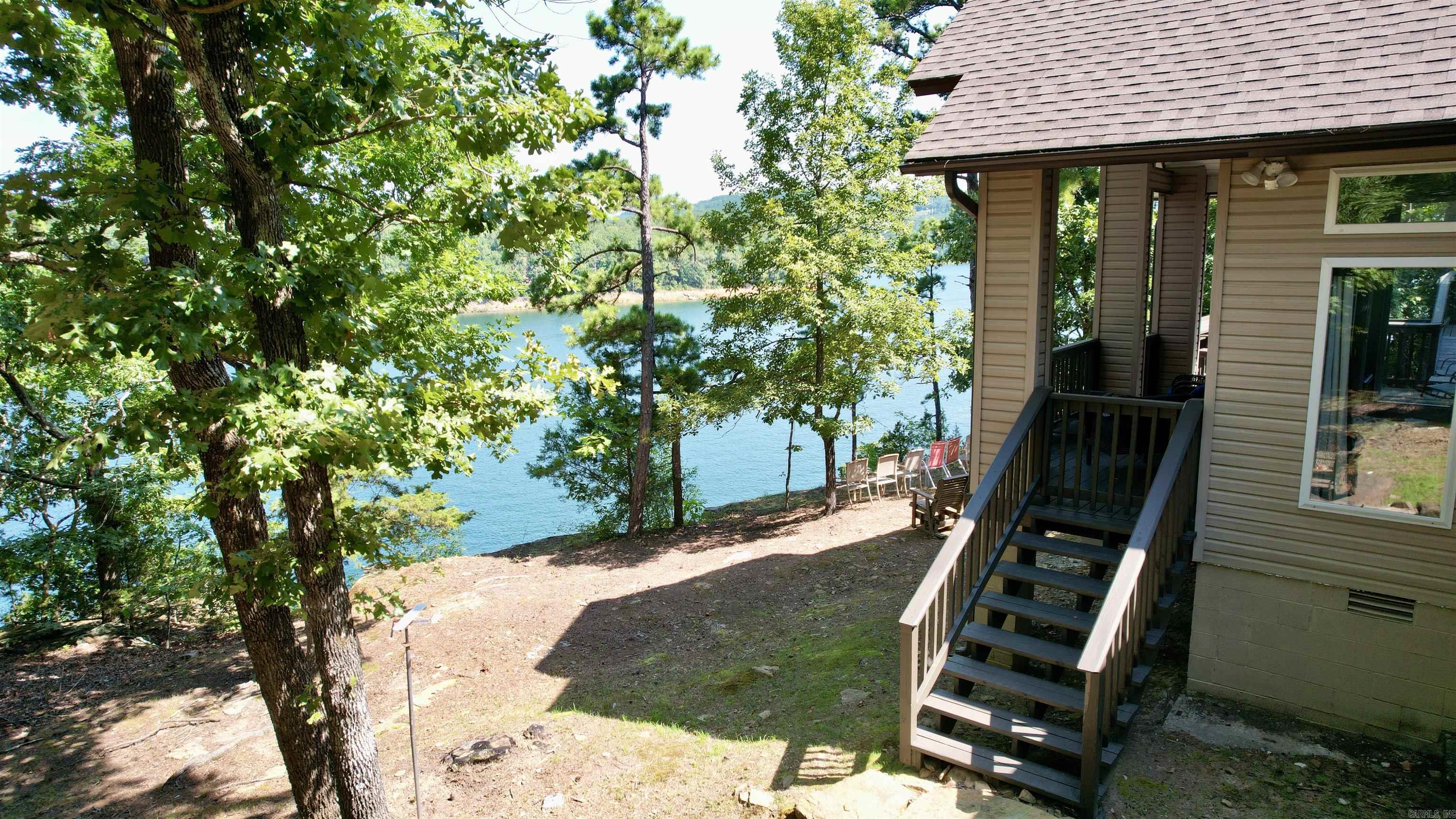 244 Lake Forest Estate Rd Tumbling Shoals, AR 72581