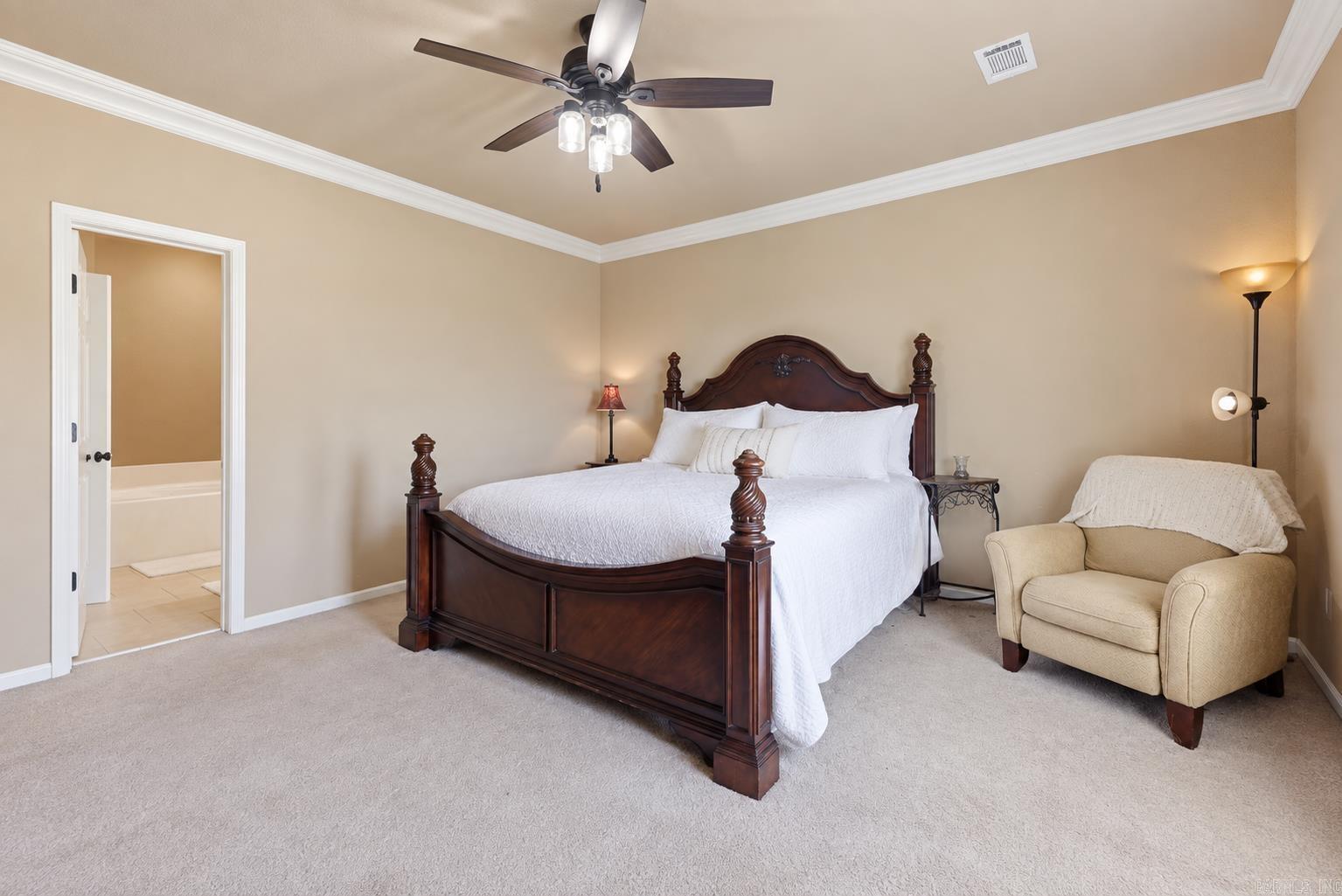 1710 Royal Oaks Dr  Malvern, AR