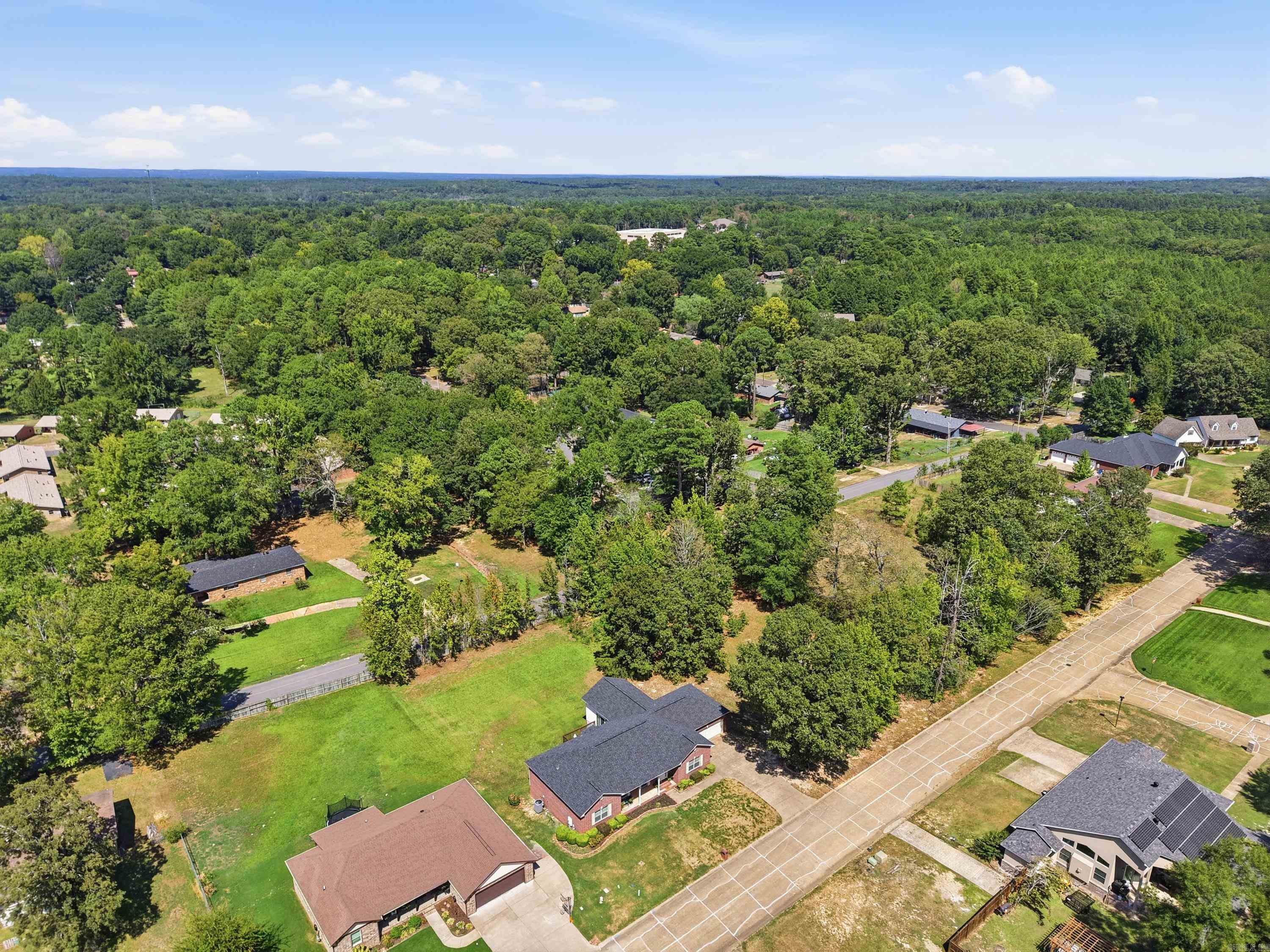 1710 Royal Oaks Dr Drive — photo 4