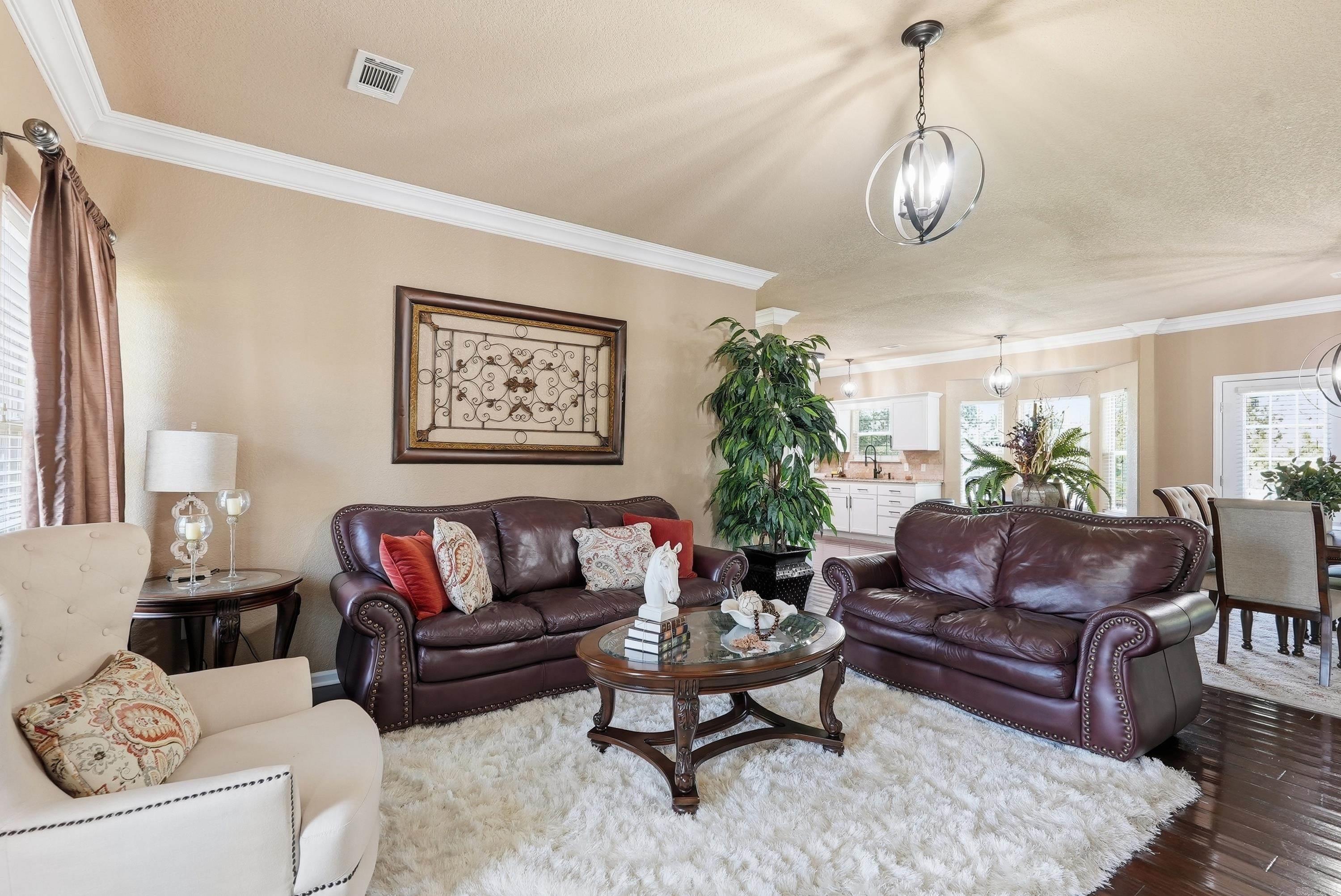 1710 Royal Oaks Dr  Malvern, AR
