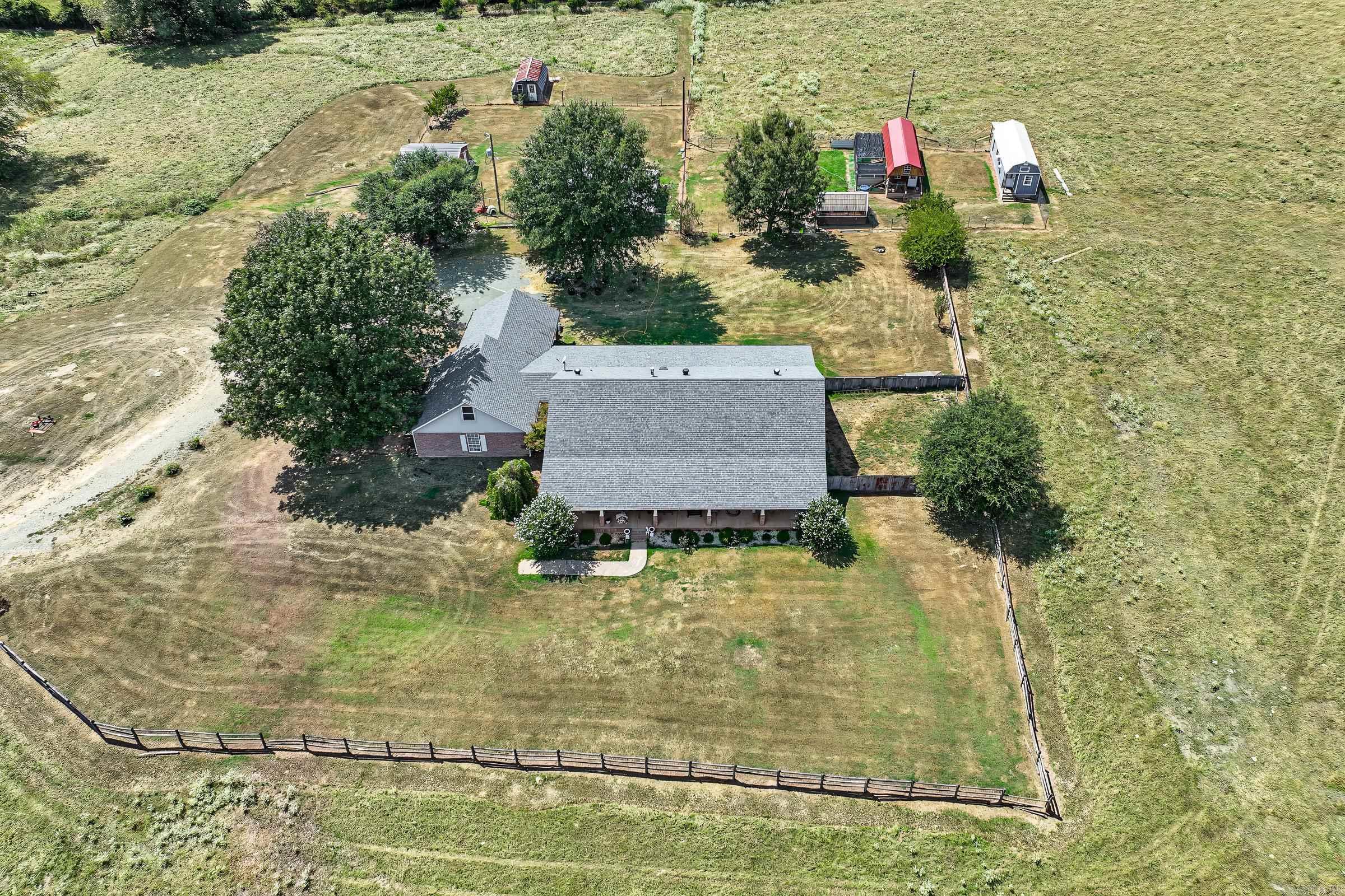 430 Corbell Loop Road Lockesburg, AR 71846