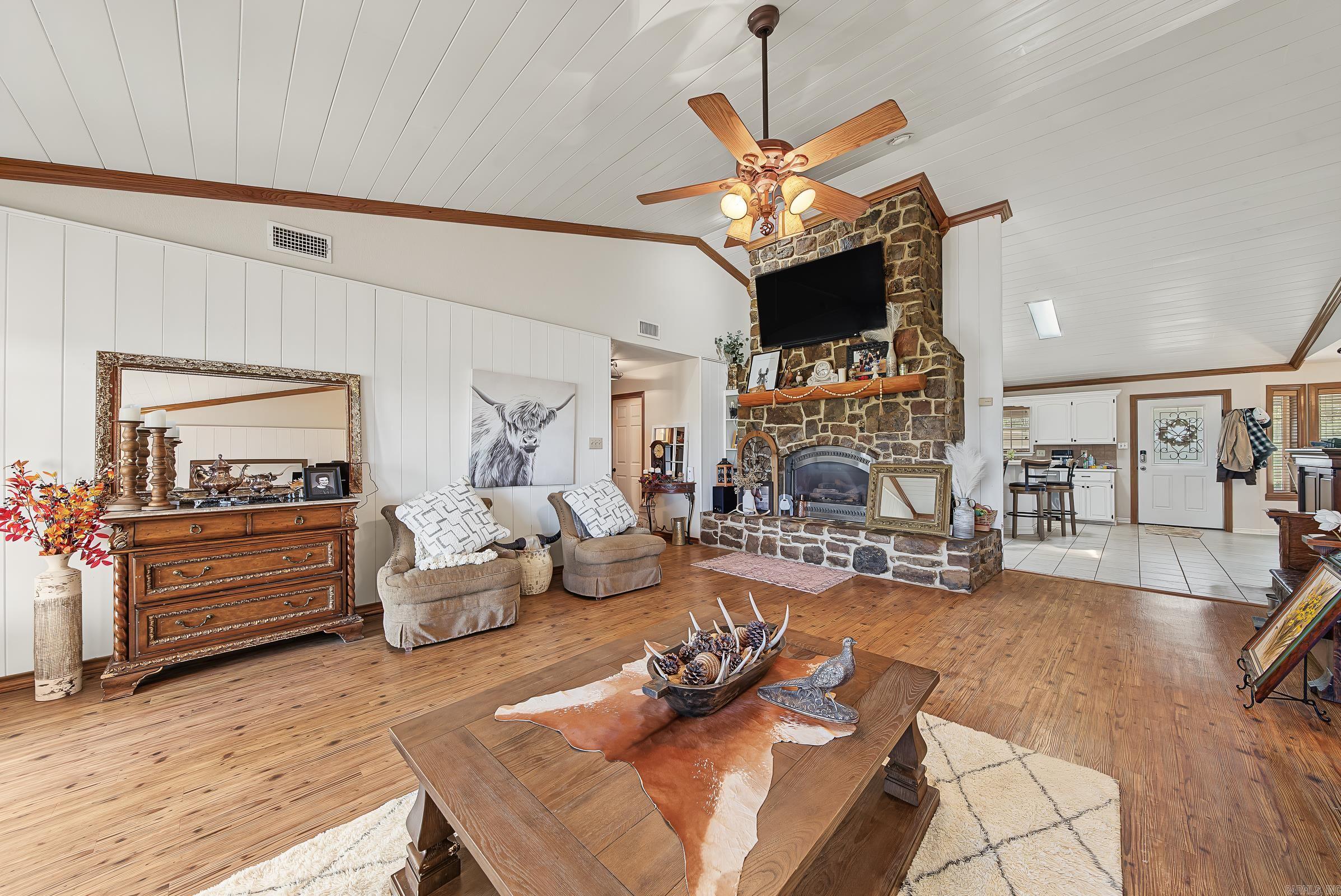 430 Corbell Loop Road Lockesburg, AR 71846
