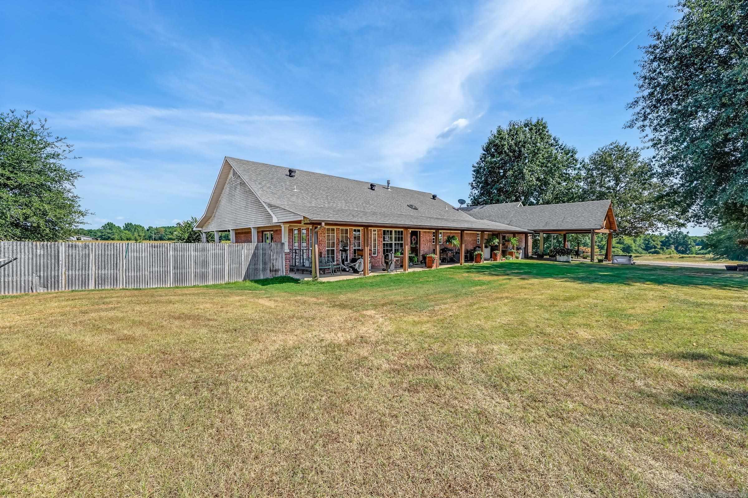 430 Corbell Loop Road Lockesburg, AR 71846