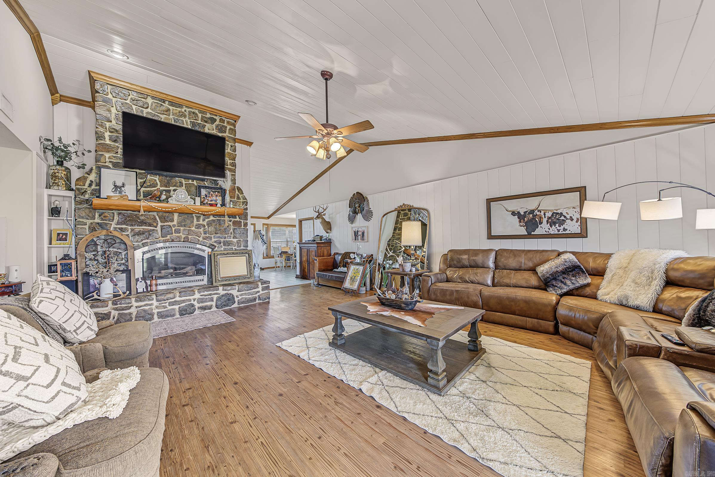 430 Corbell Loop Road Lockesburg, AR 71846