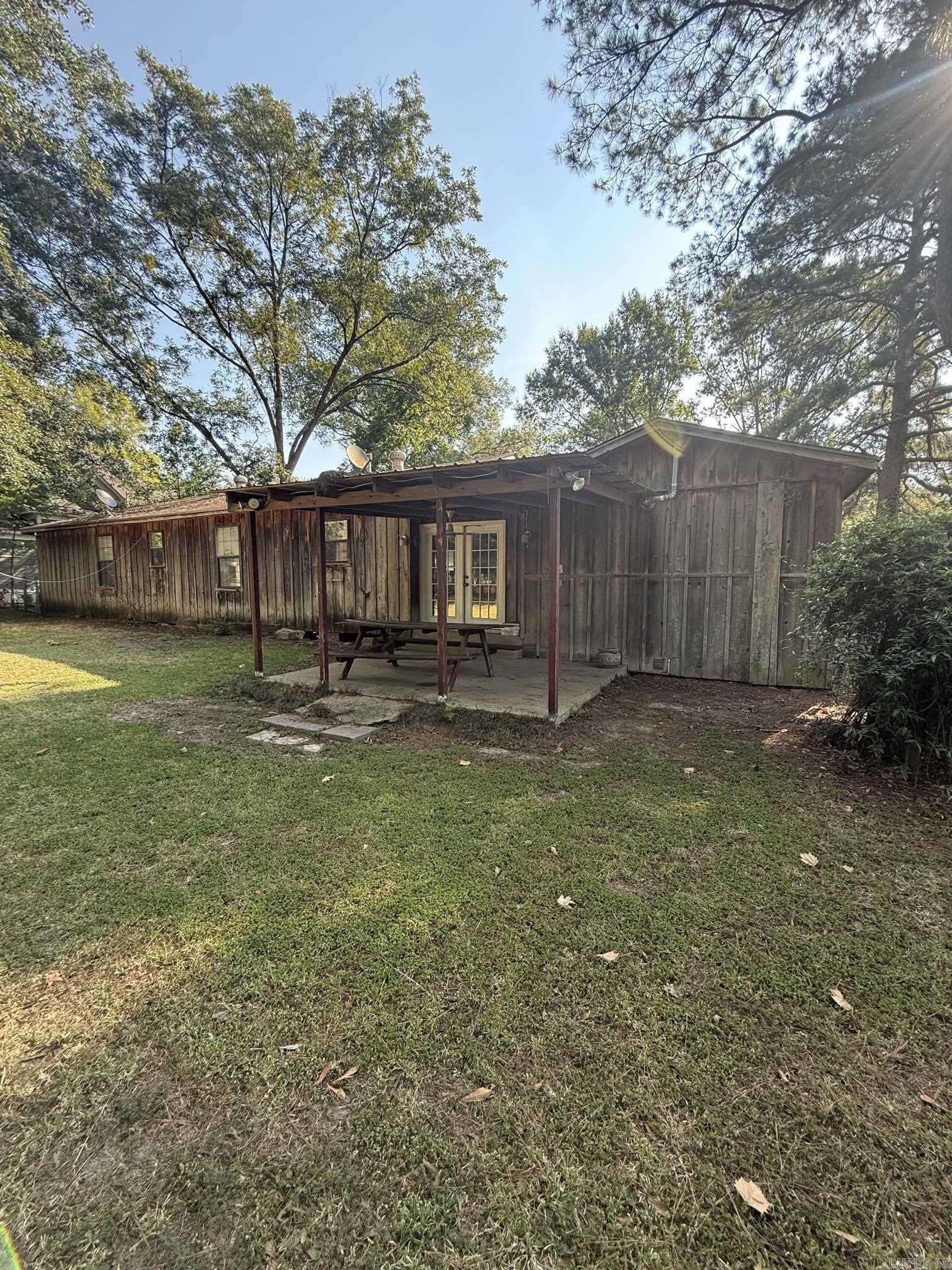 907 N Cherry St  Hamburg, AR