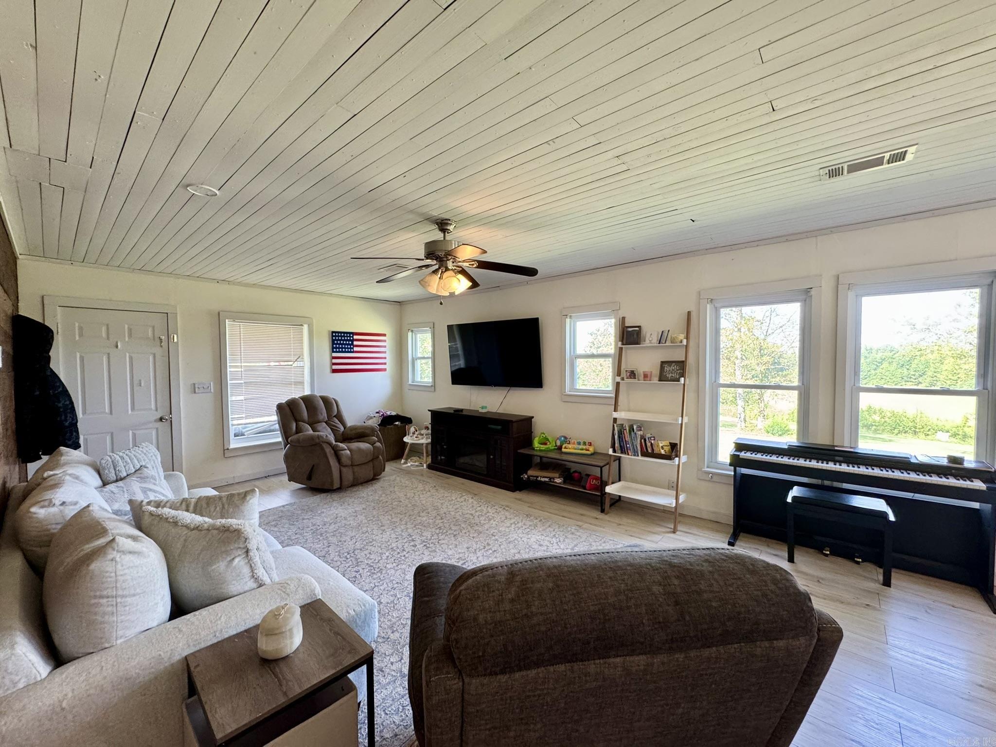 9400 SR 27  Hector, AR