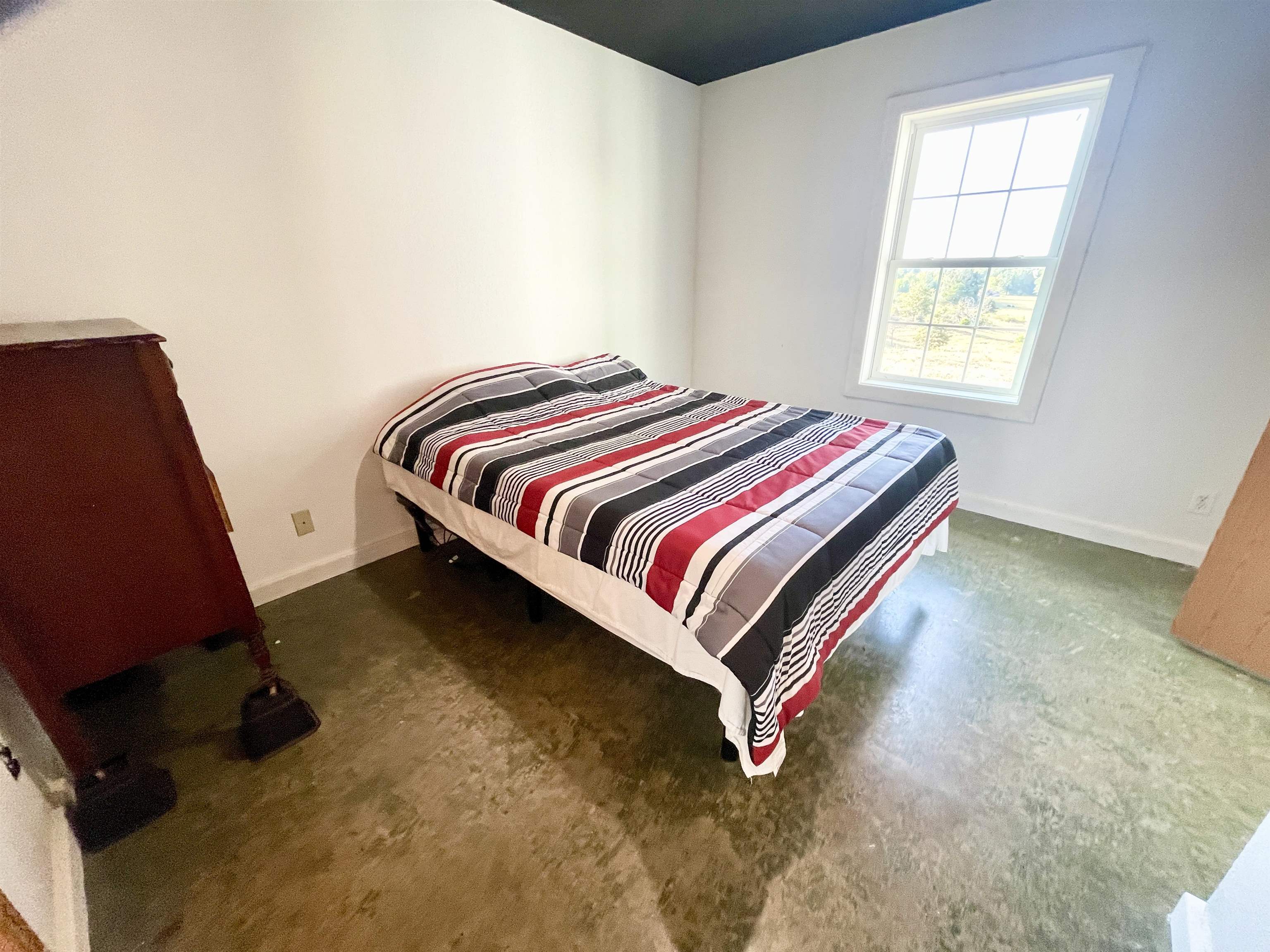 3169 Fairview Road