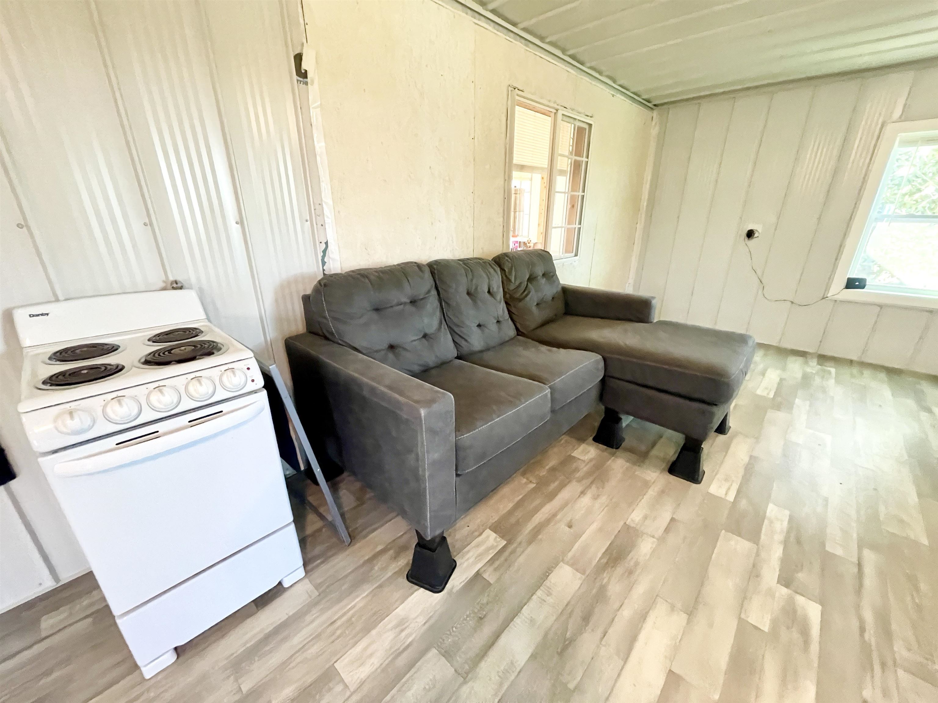 3169 Fairview Road