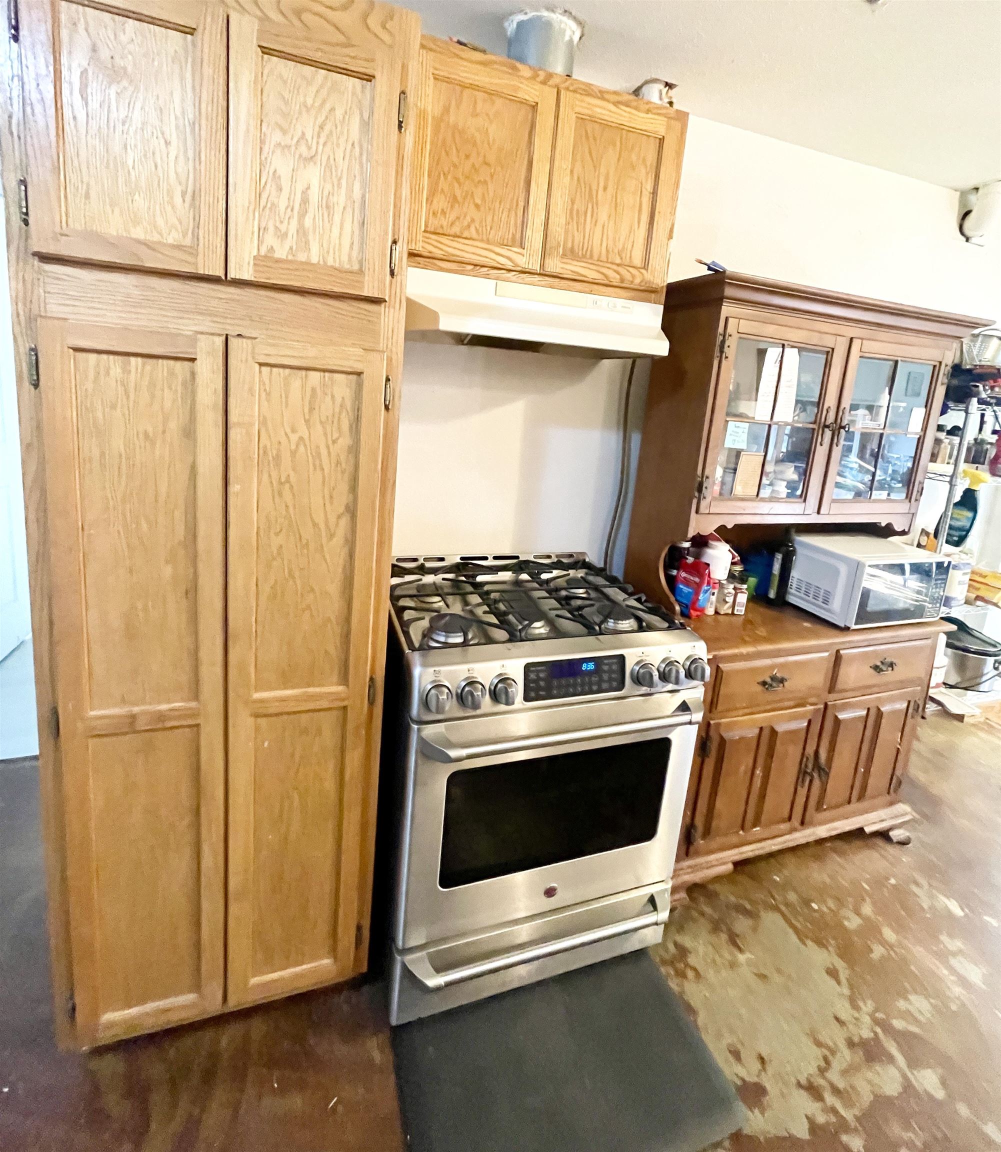 3169 Fairview Road