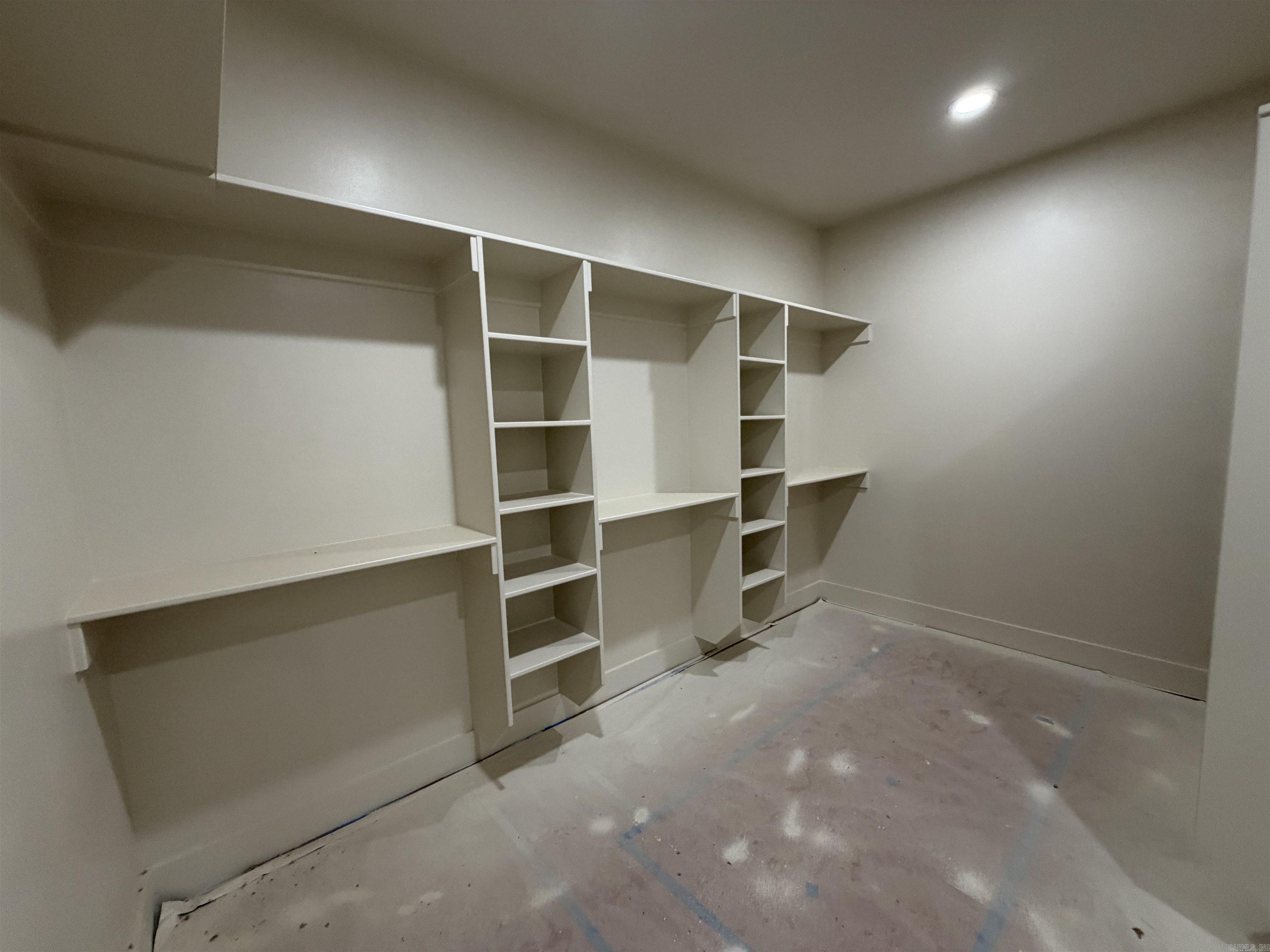 1507 S 28 1/2  Paragould, AR