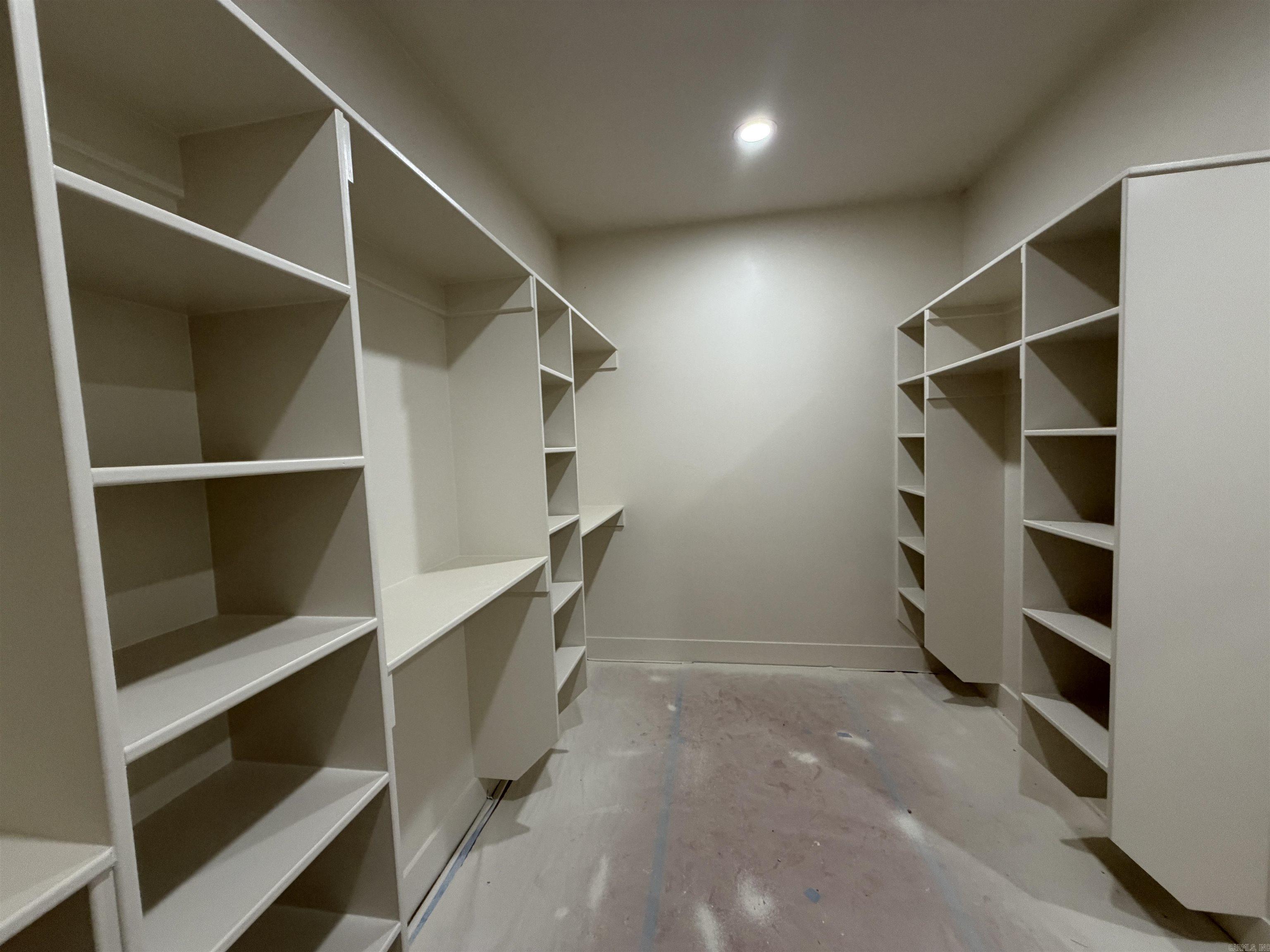1507 S 28 1/2  Paragould, AR