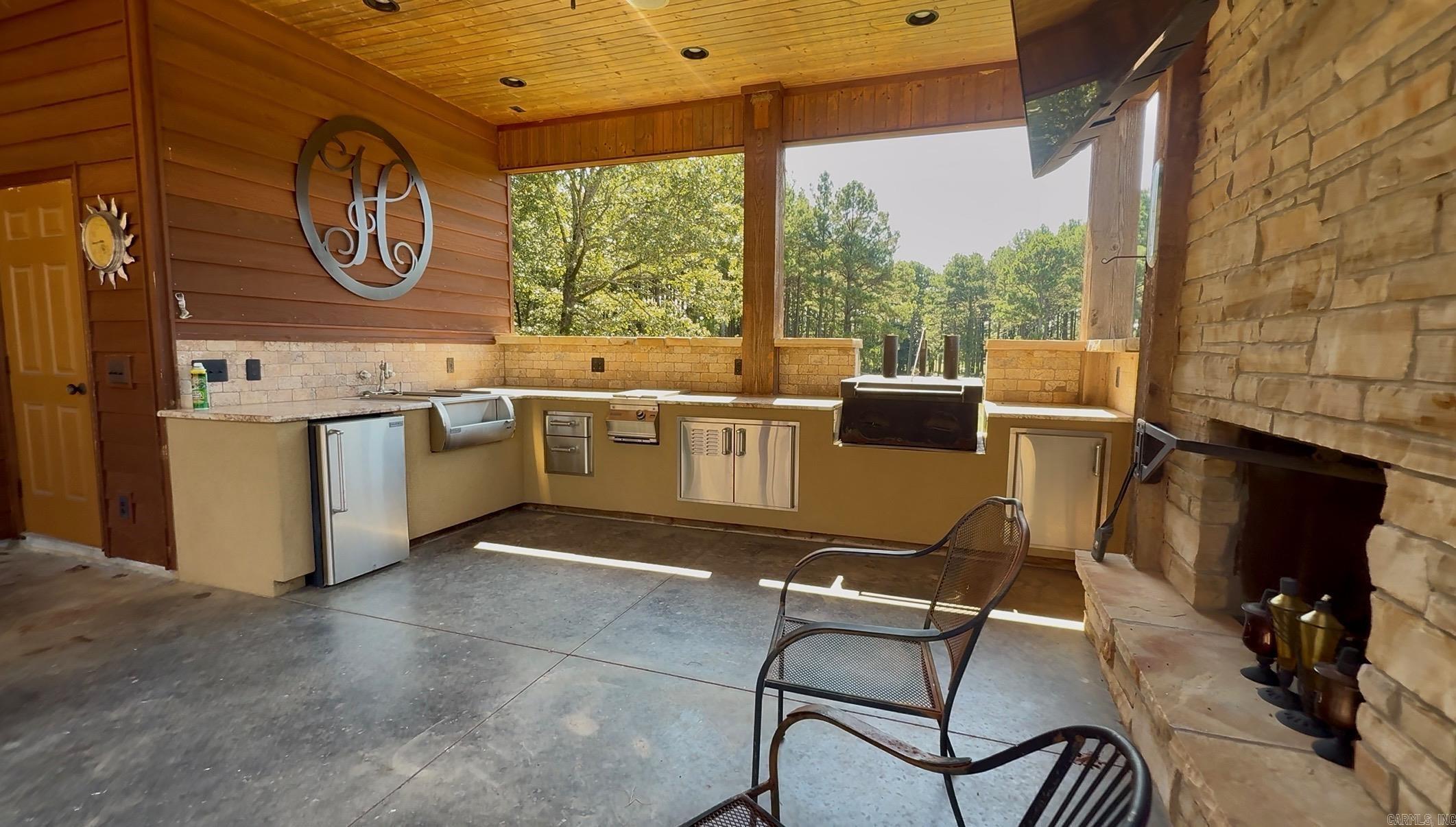 2619 SR 164 Highway Dover, AR 72837