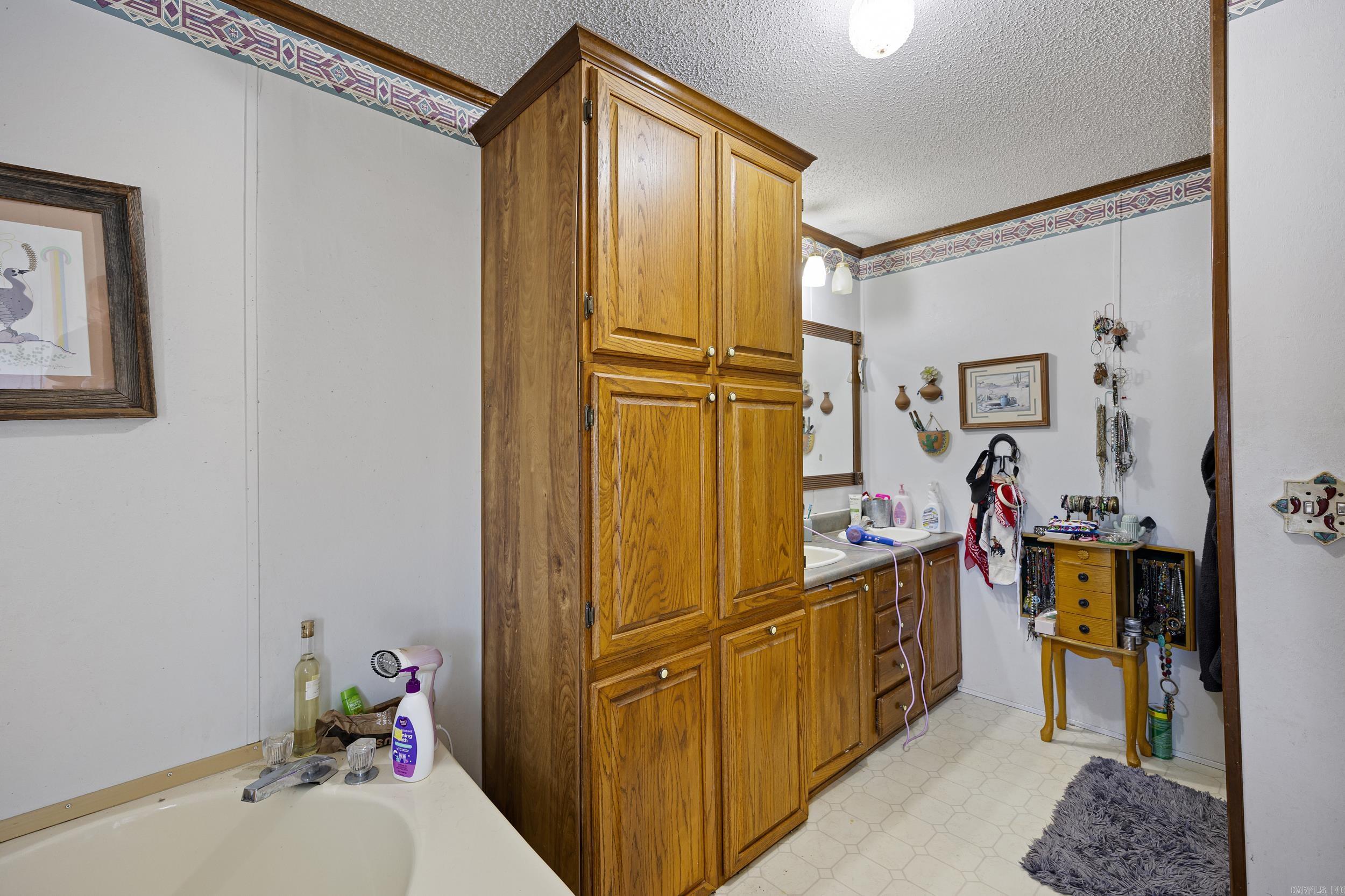 8 Givens Lane Morrilton, AR 72110