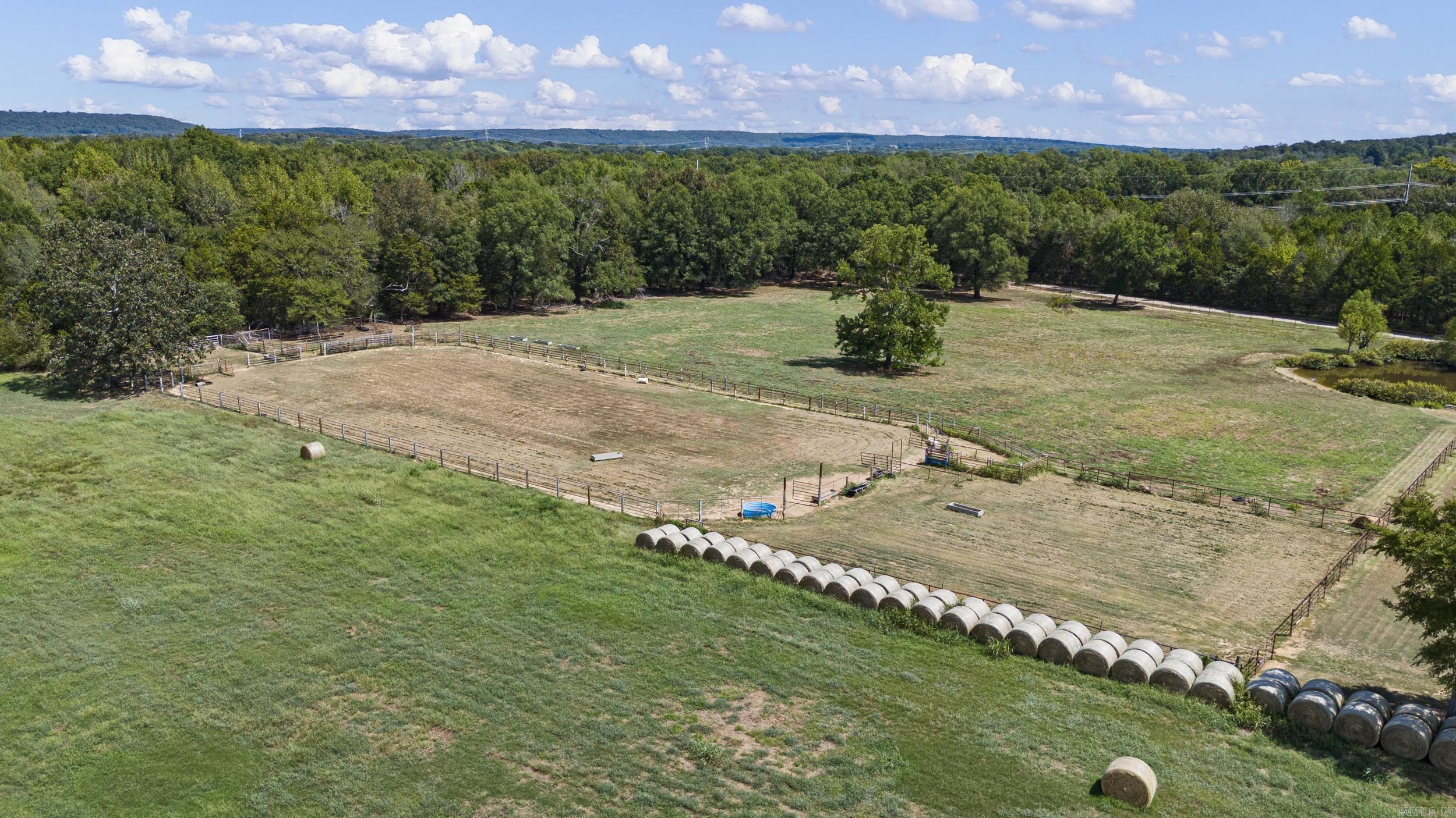 8 Givens Lane Morrilton, AR 72110