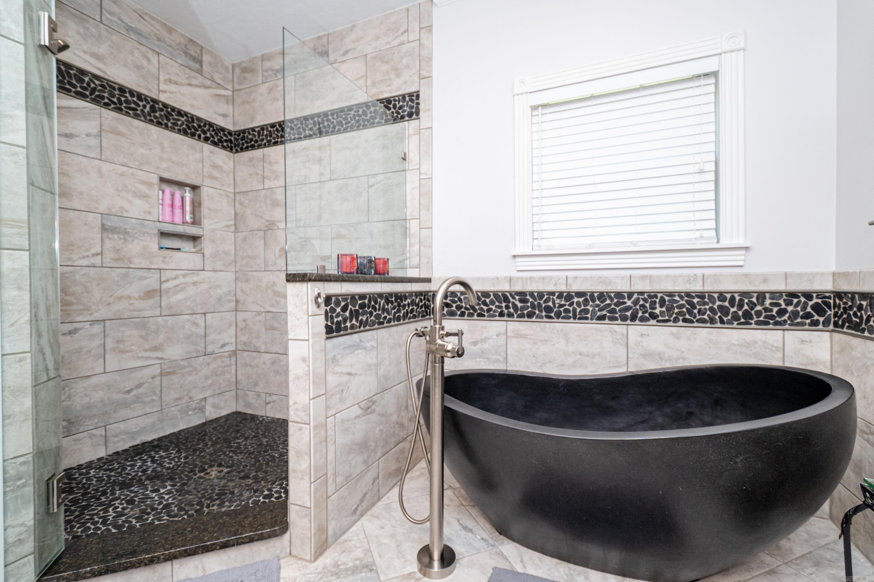 128 Christy Ln El Dorado, AR 71730