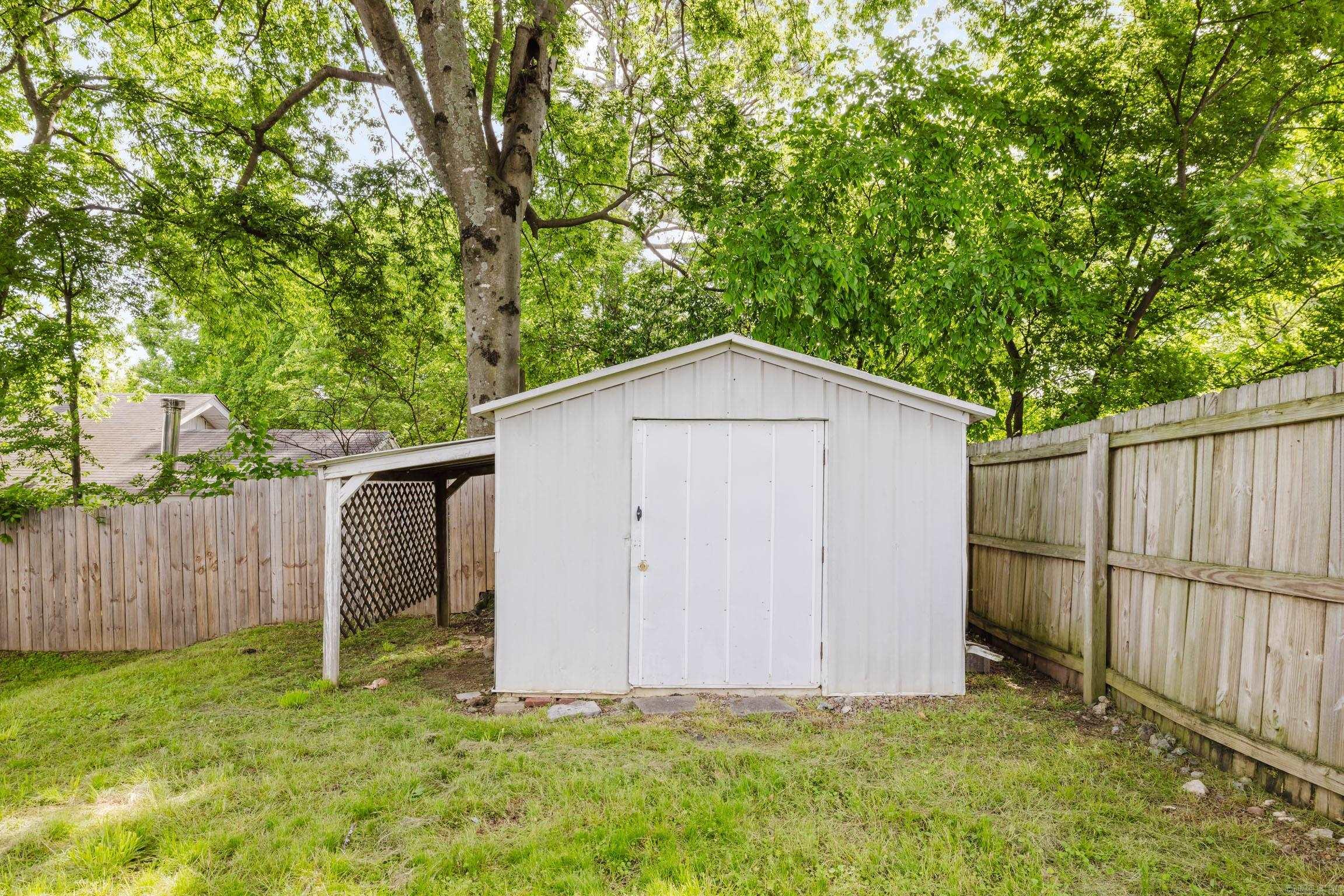 213 E Narroway  Benton, AR