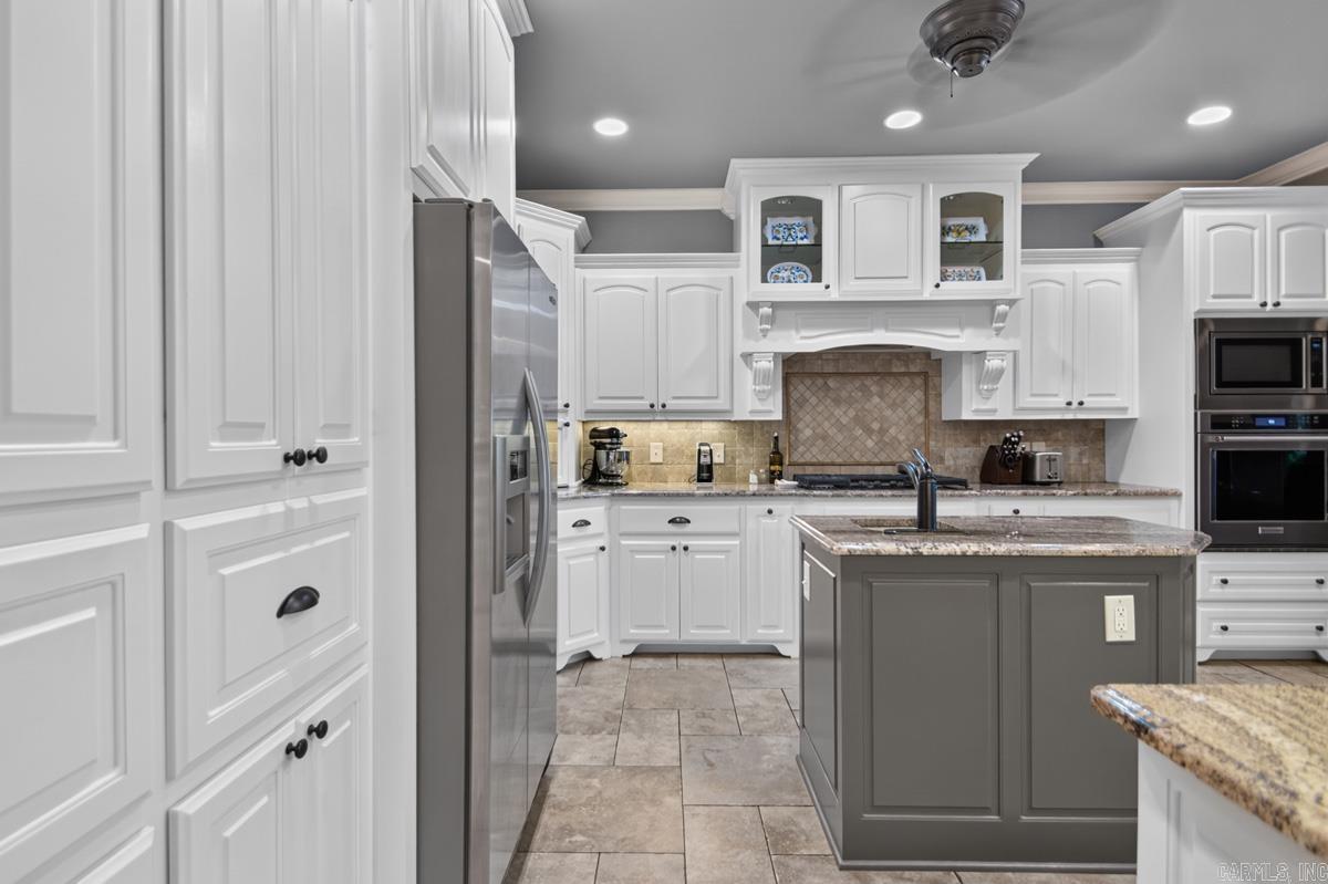 7017 Worth Avenue Benton, AR 72019