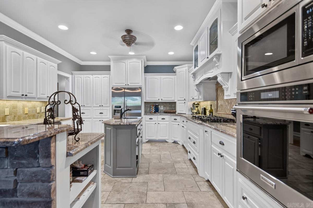 7017 Worth Avenue Benton, AR 72019