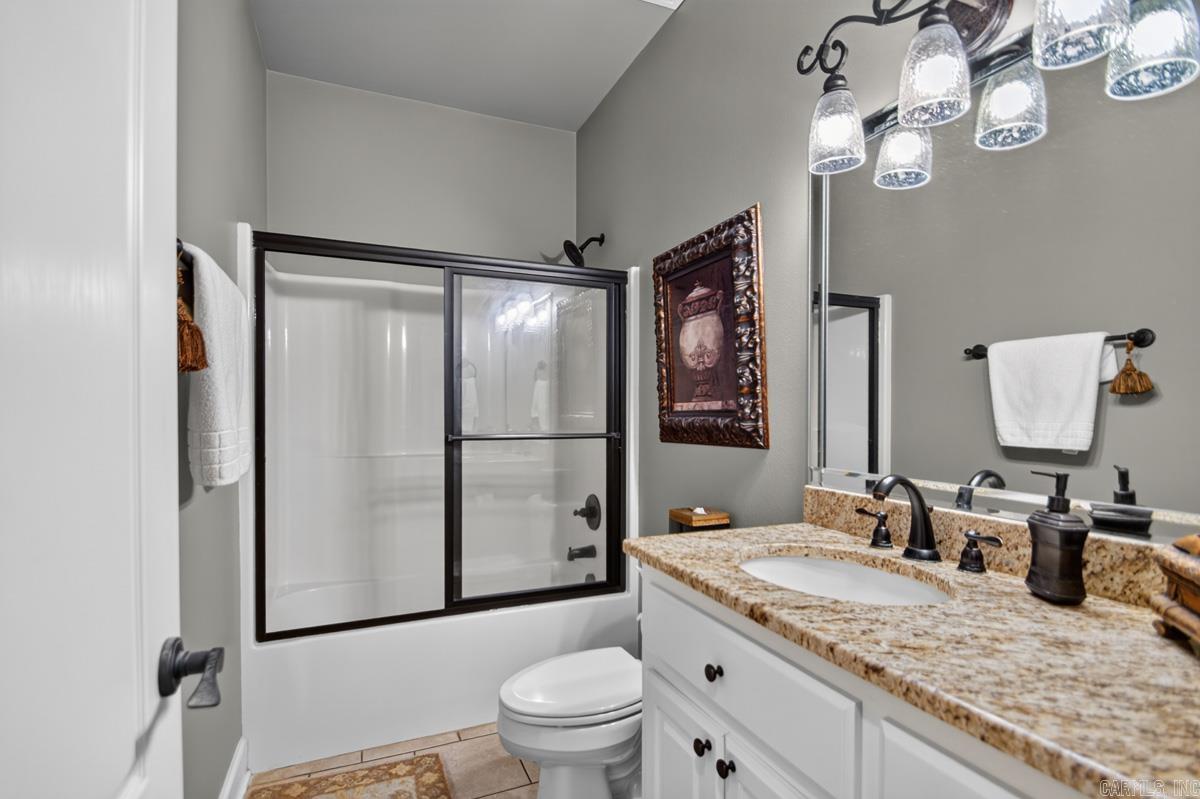 7017 Worth Avenue Benton, AR 72019
