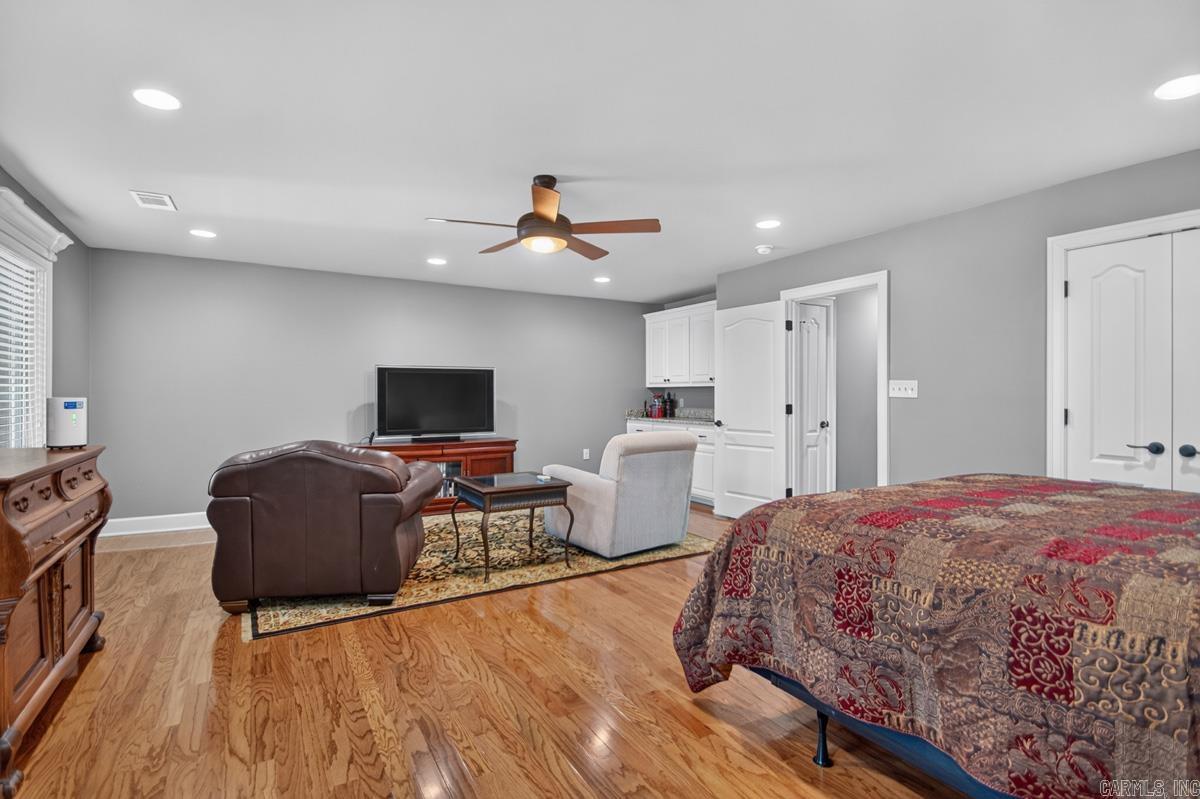 7017 Worth Avenue Benton, AR 72019