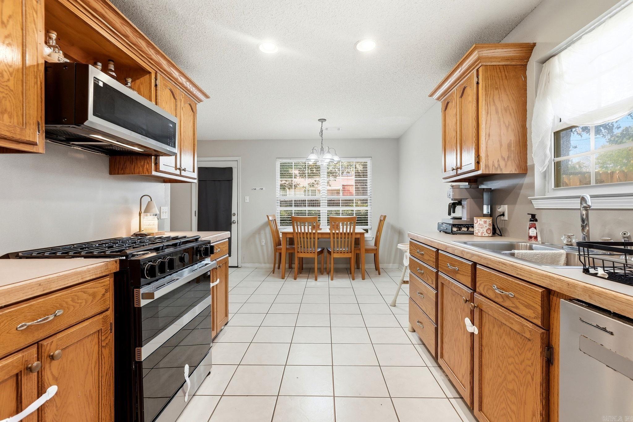 9 William Way  Sheridan, AR