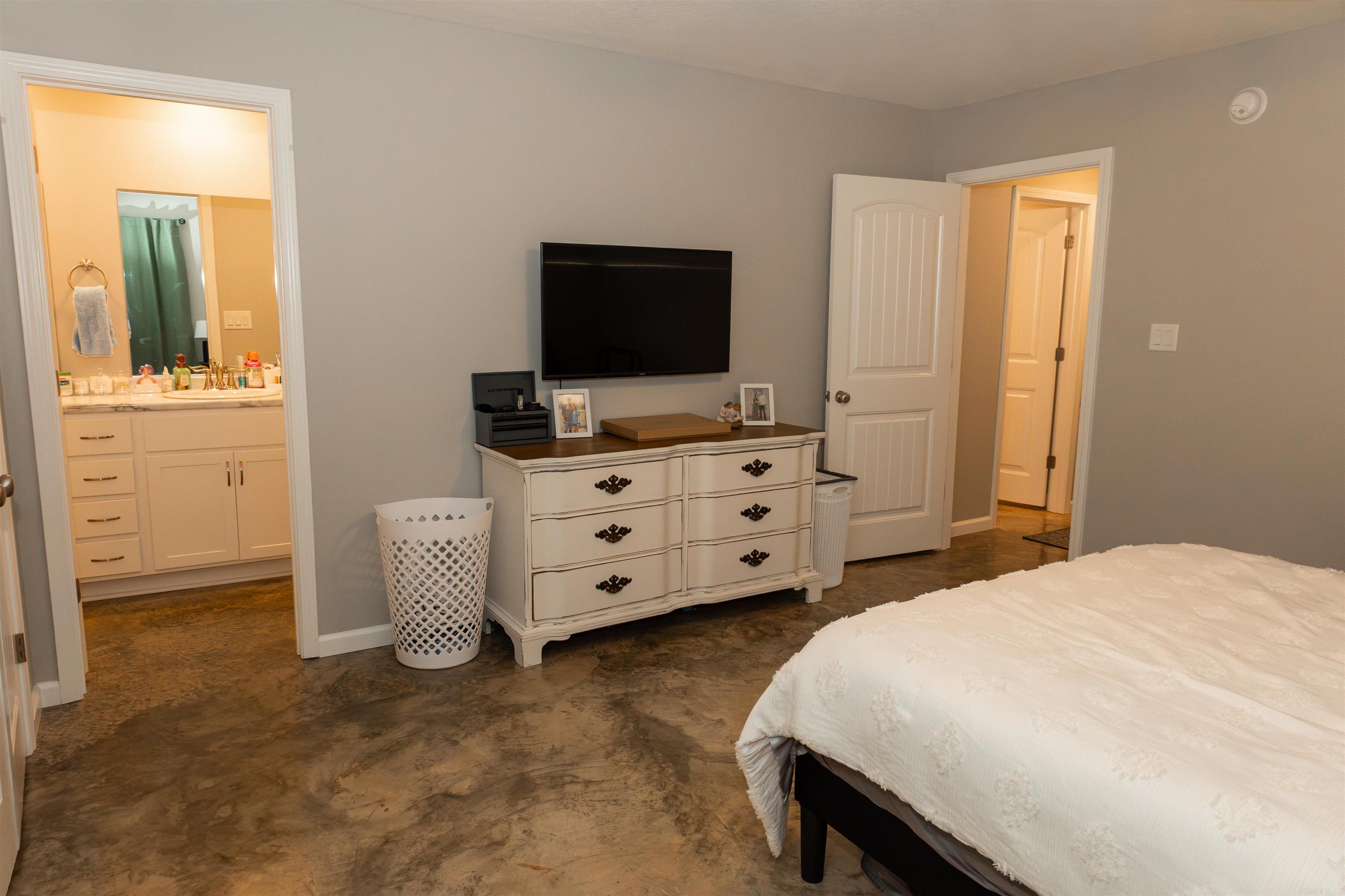 108 Drake  Lake City, AR
