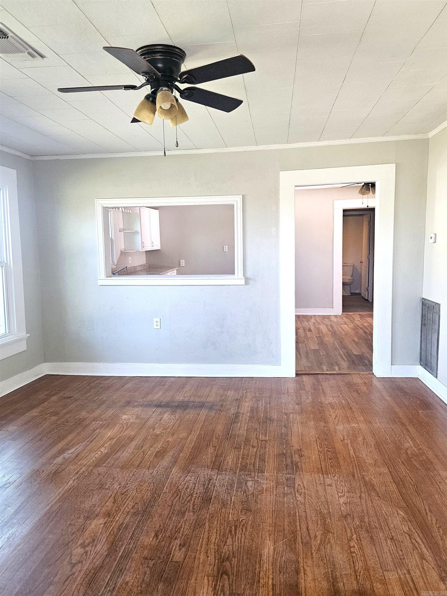 527 E 2nd South  Prescott, AR