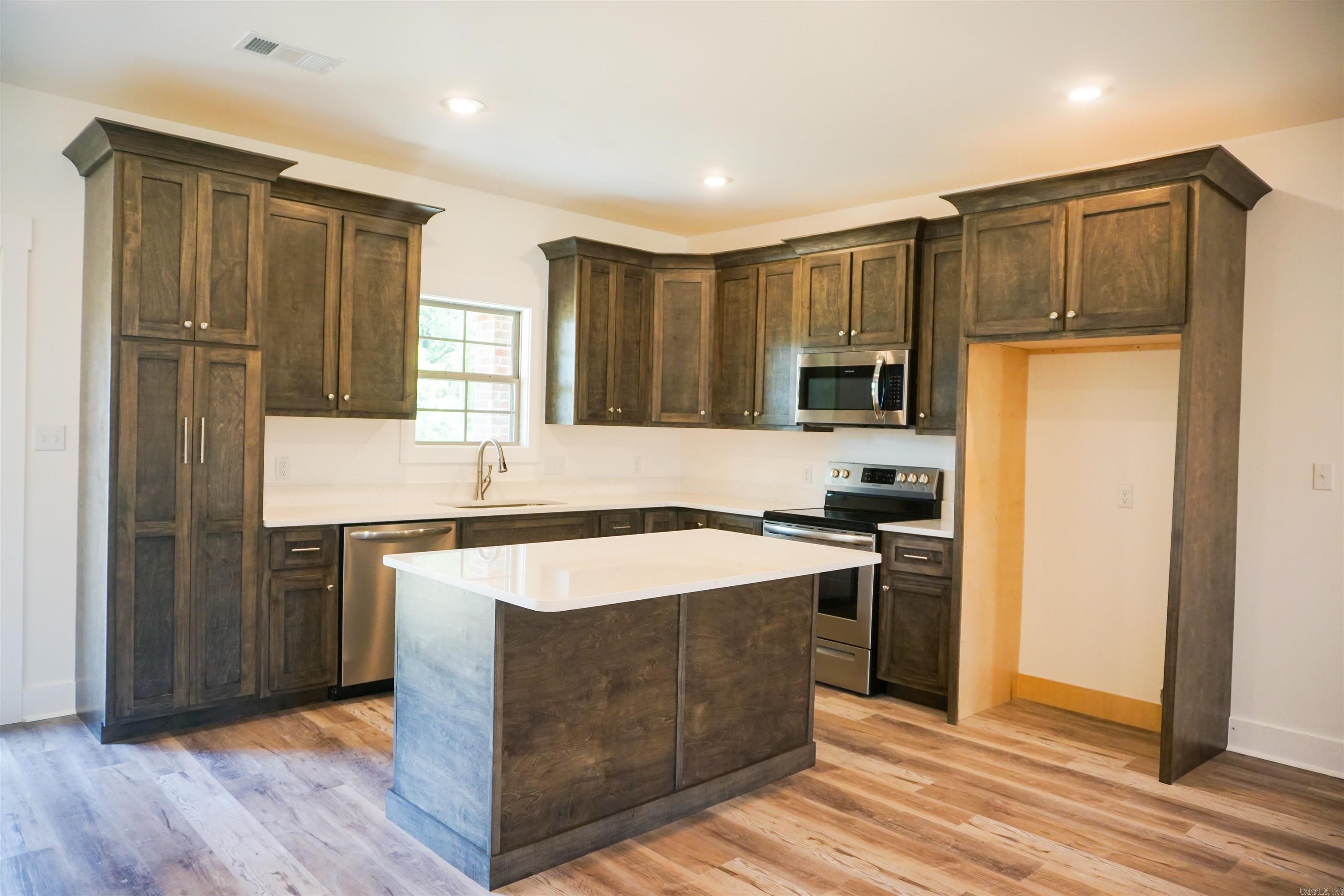 616 Prospect Valley Drive Jonesboro, AR 72405