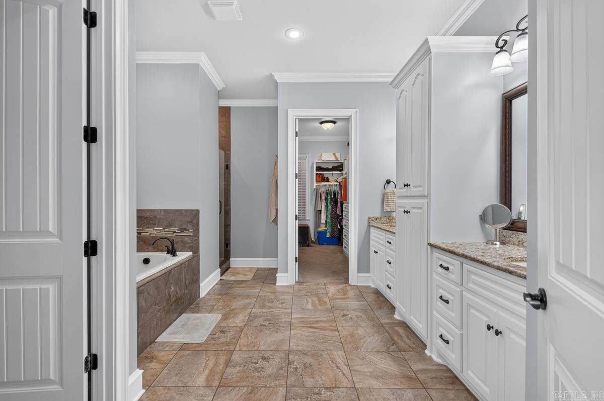 6570 Westminster  Benton, AR