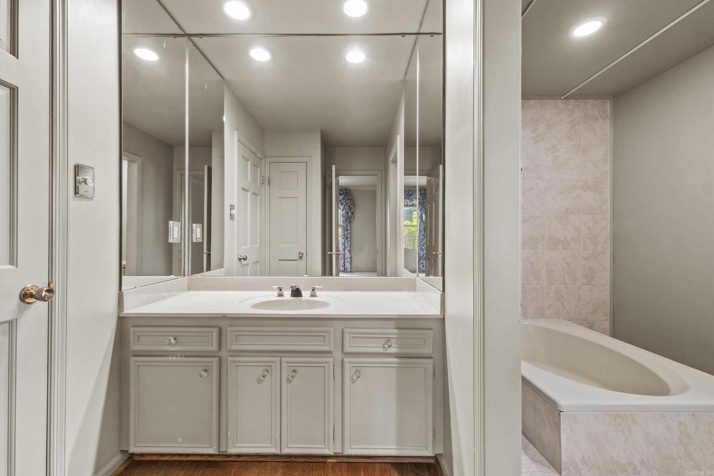 2905 Justin Matthews Dr North Little Rock, AR 72116