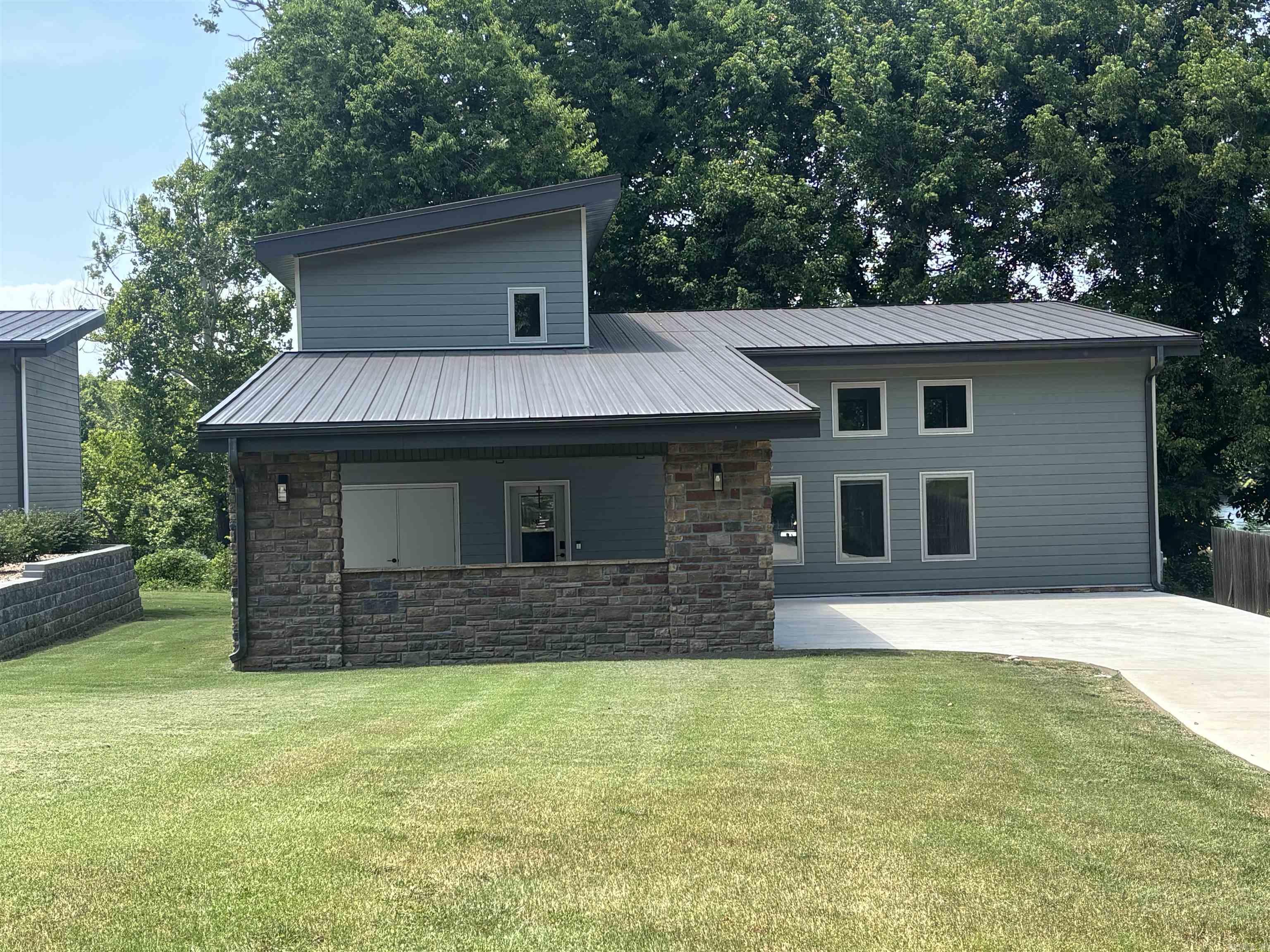 30 Sculpin Lane Cotter, AR 72626