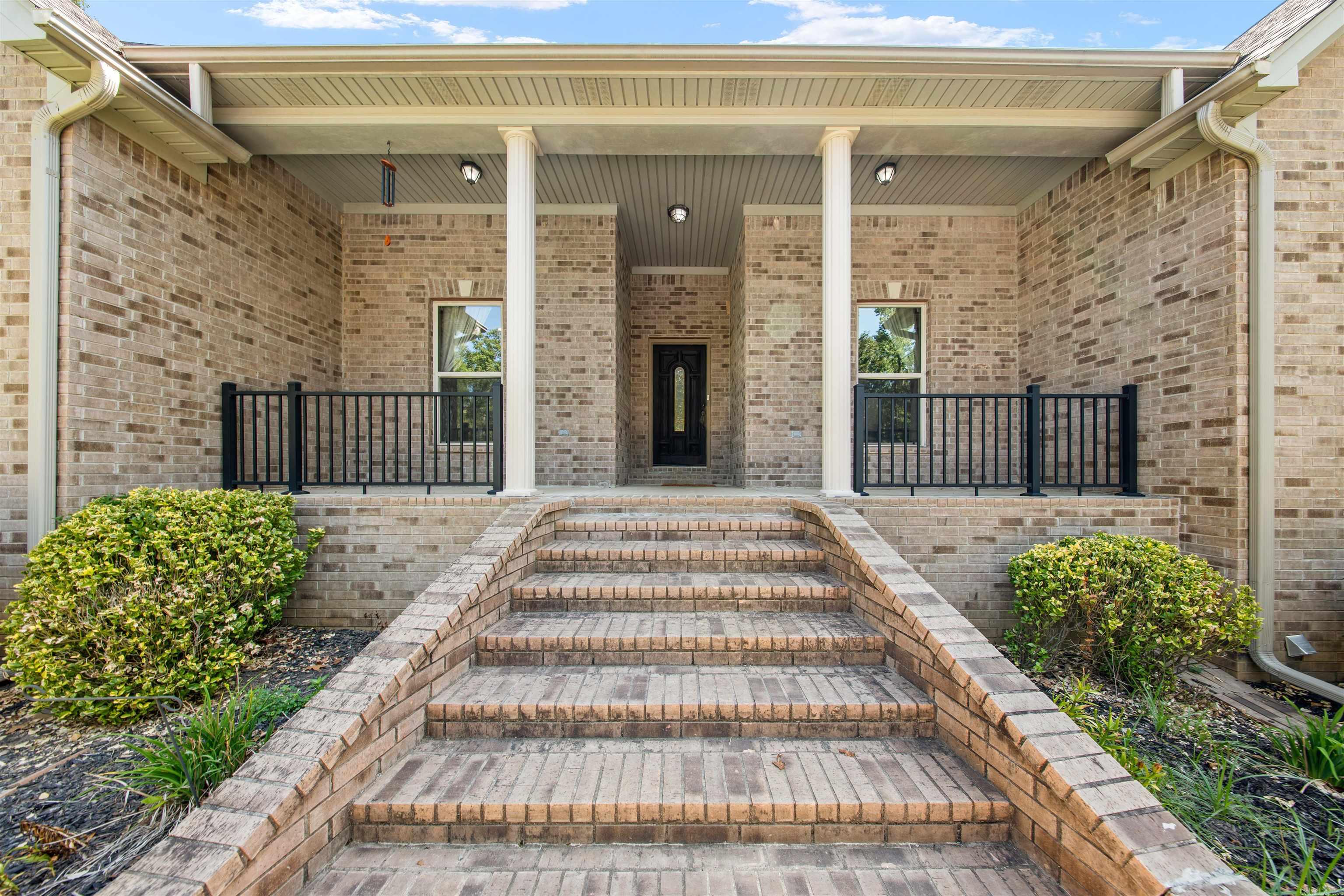 234 E Ridgewood Drive — photo 2