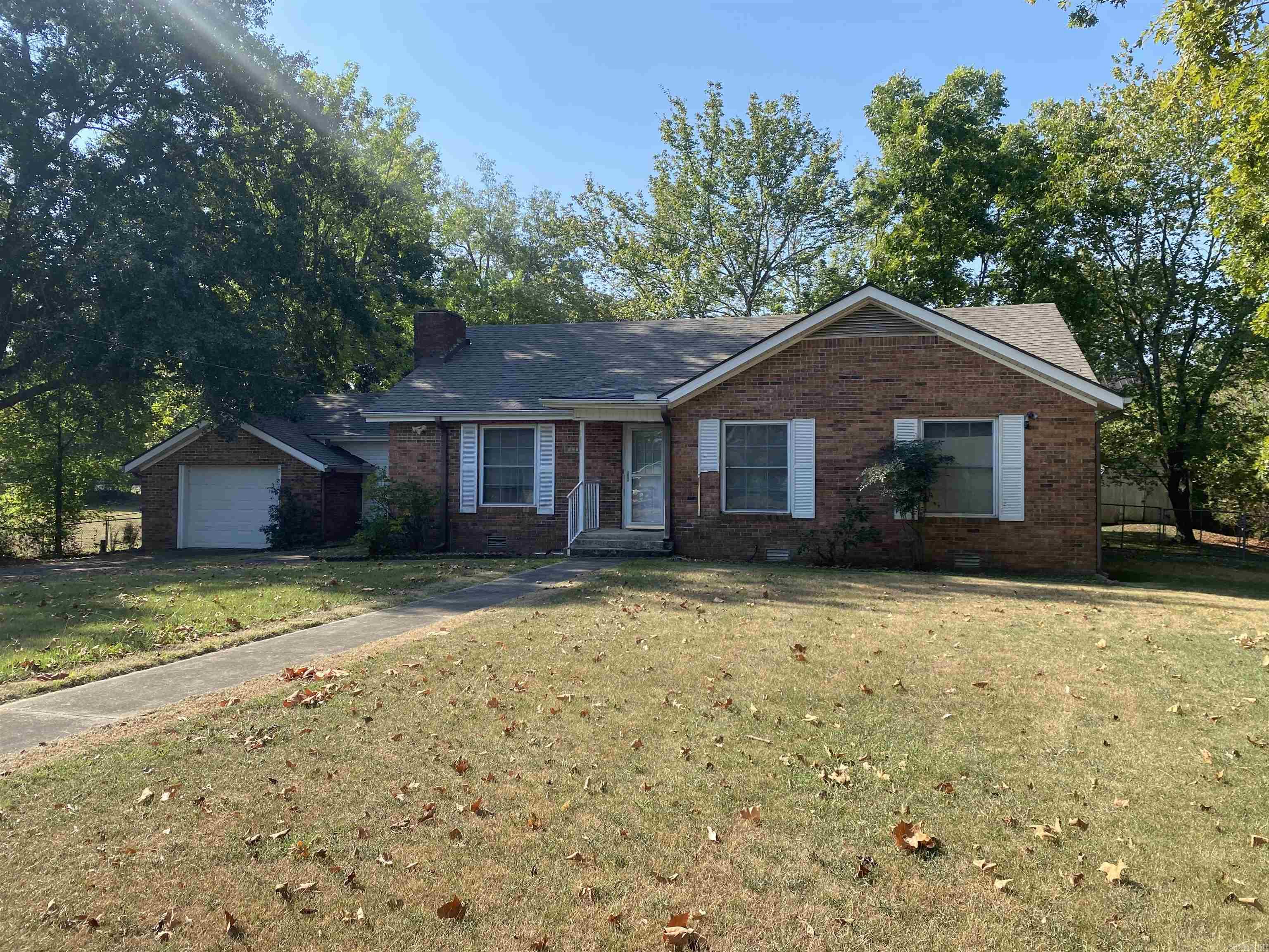 320 S George  Mount Ida, AR