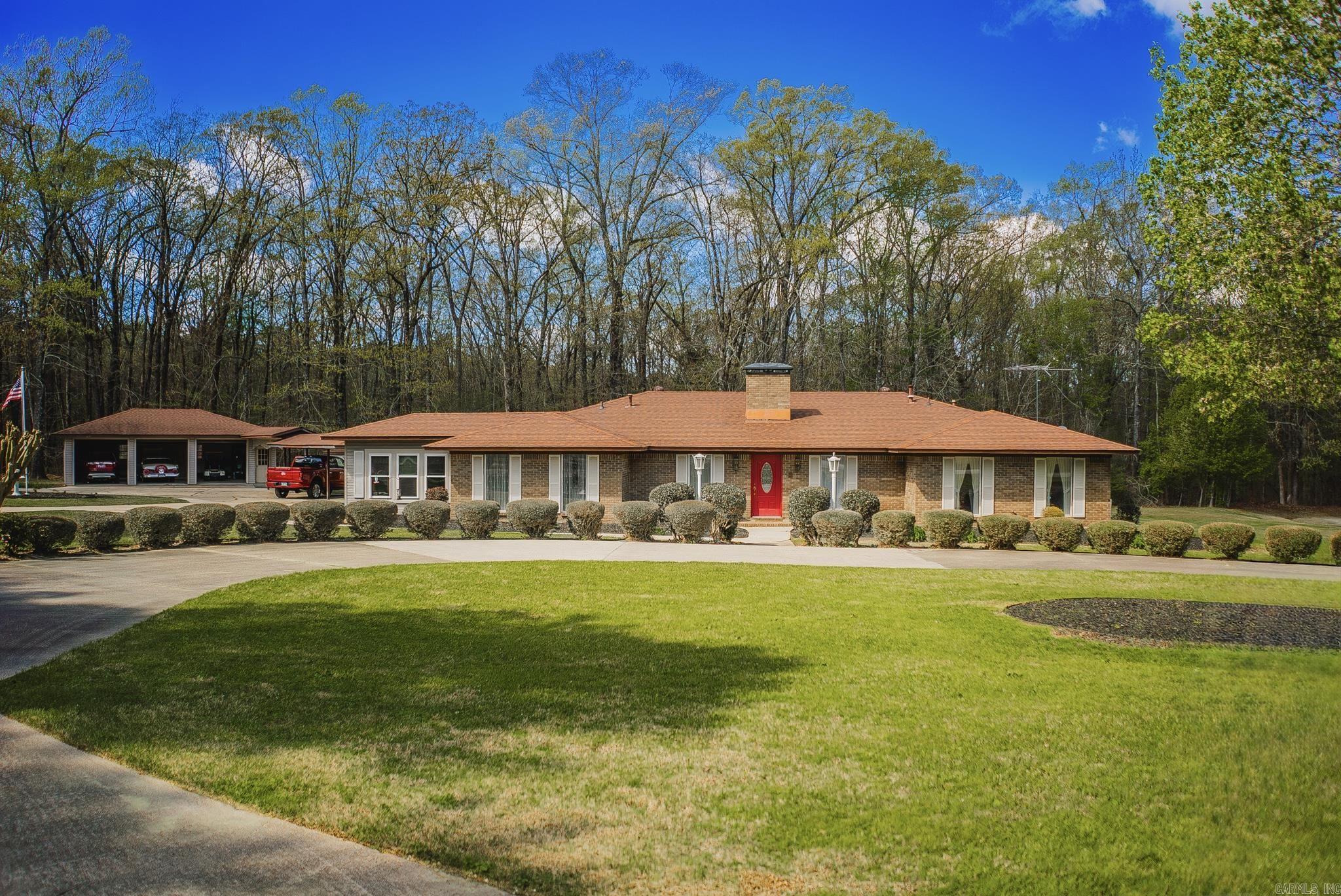 205 Baywood Lane Monticello, AR 71655
