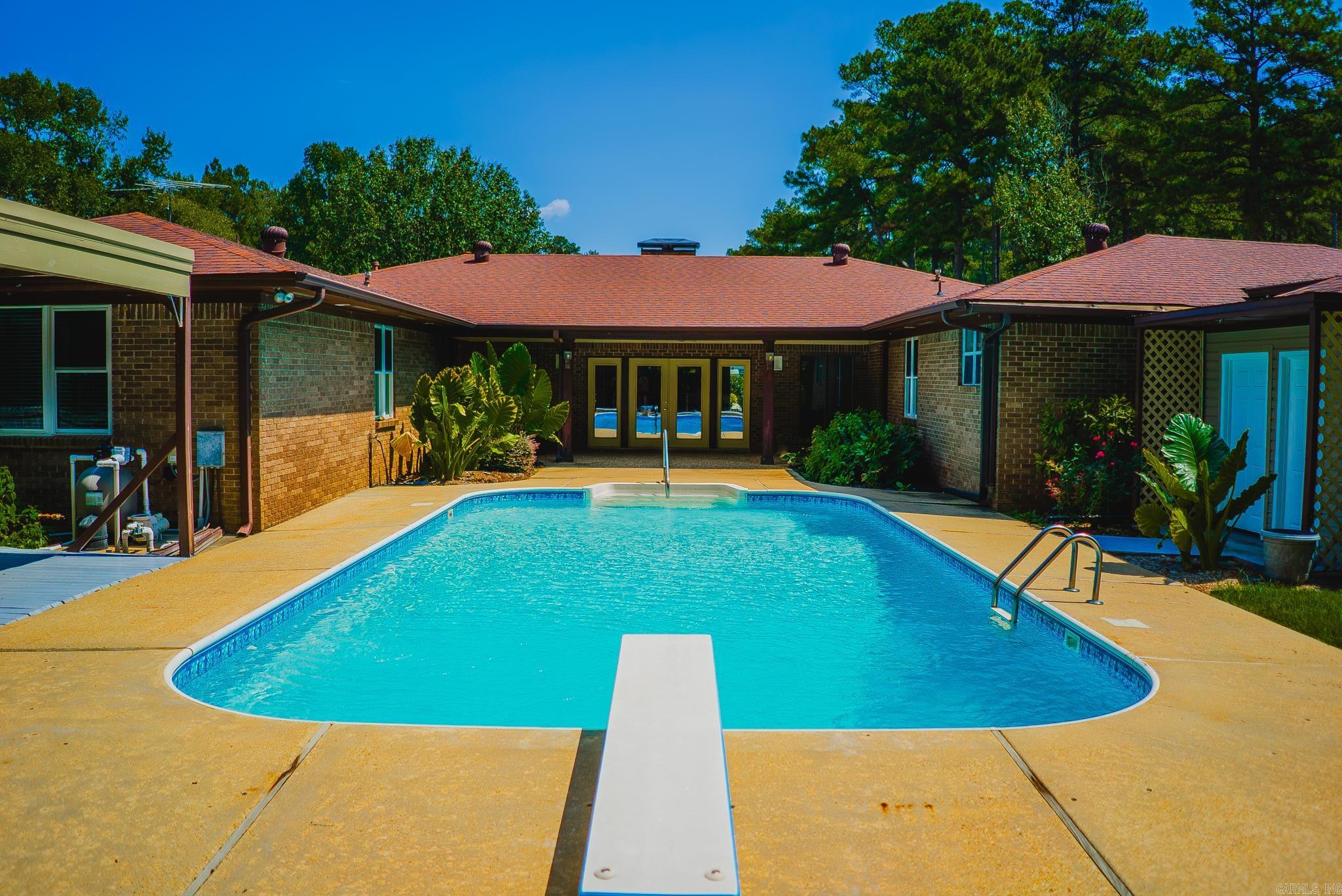 205 Baywood Lane Monticello, AR 71655