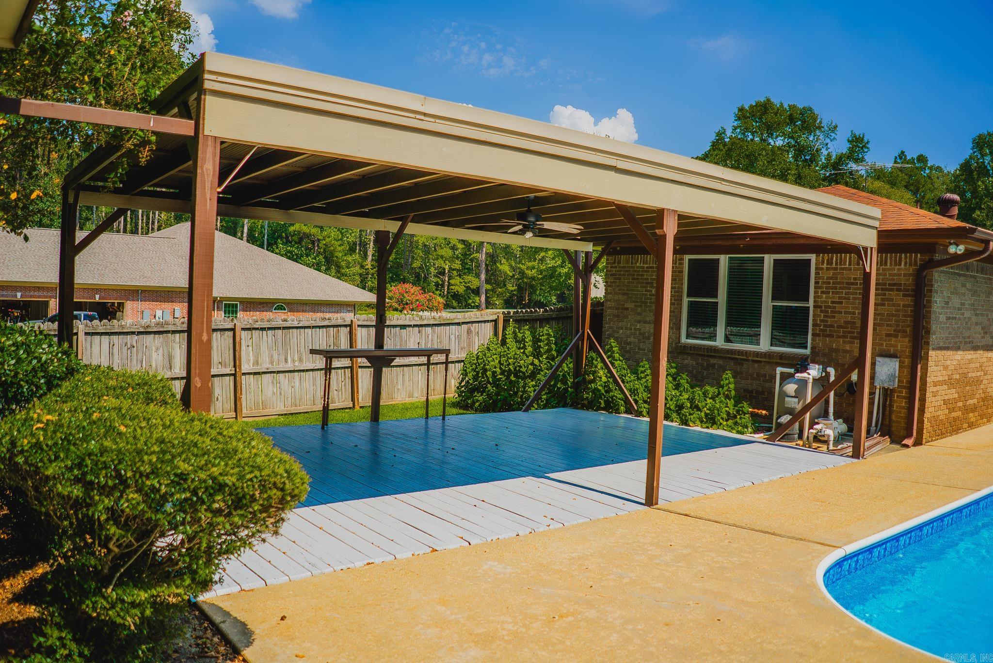 205 Baywood Lane Monticello, AR 71655