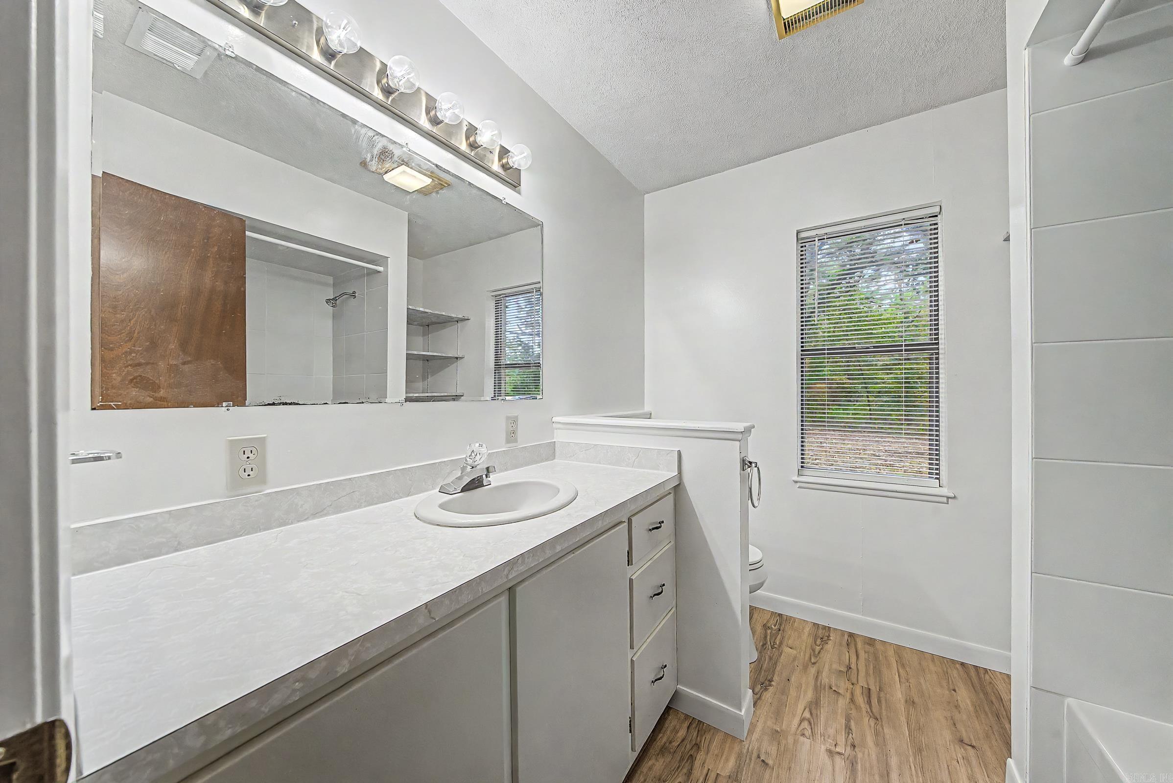 329 Benton  Gillham, AR