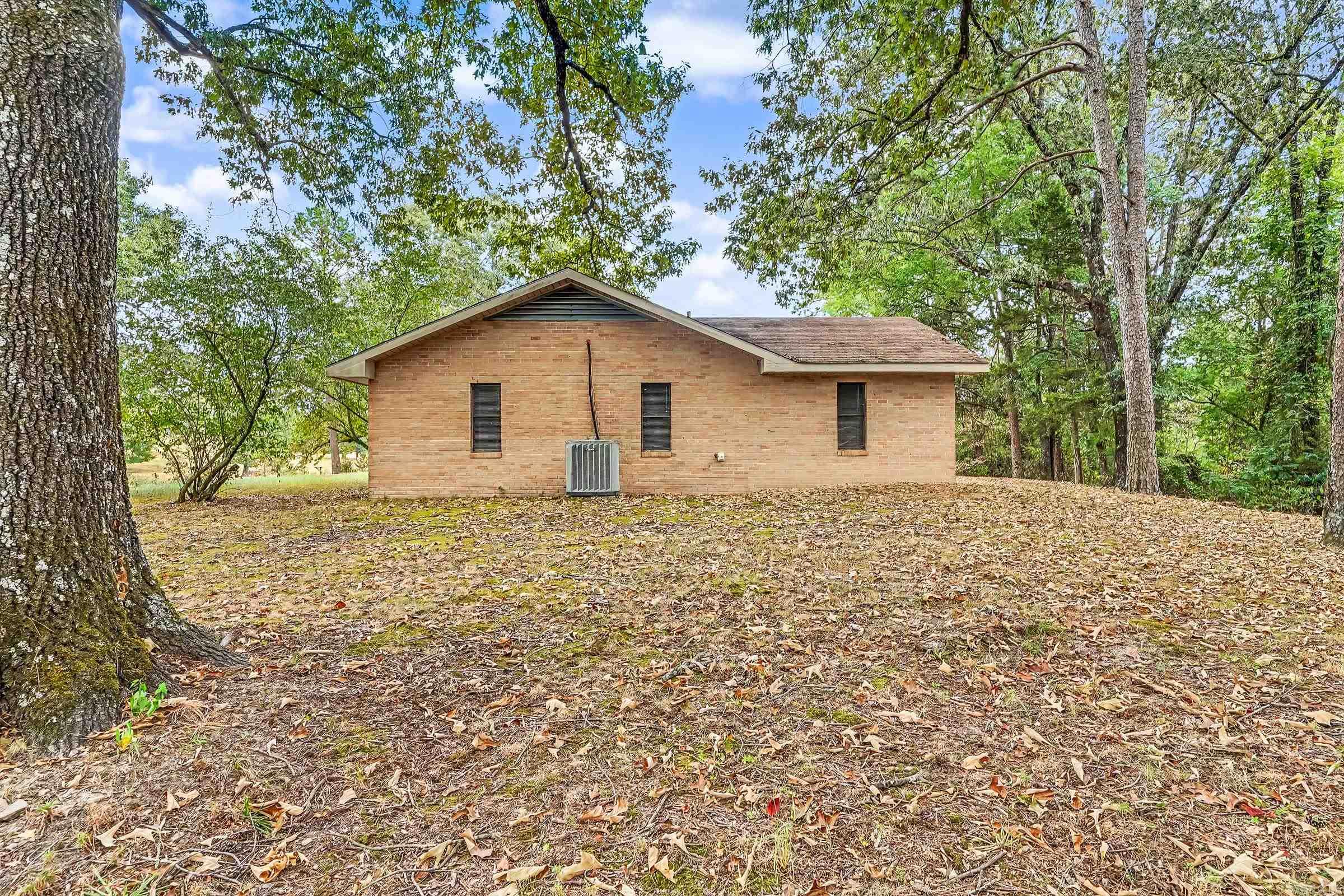 329 Benton  Gillham, AR