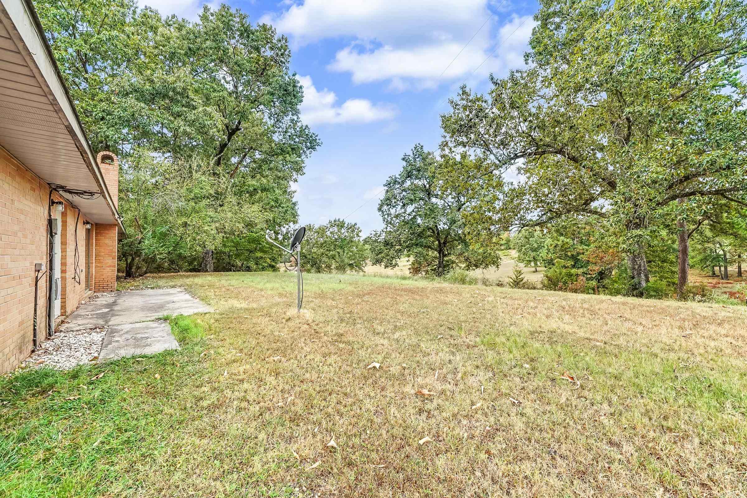 329 Benton  Gillham, AR