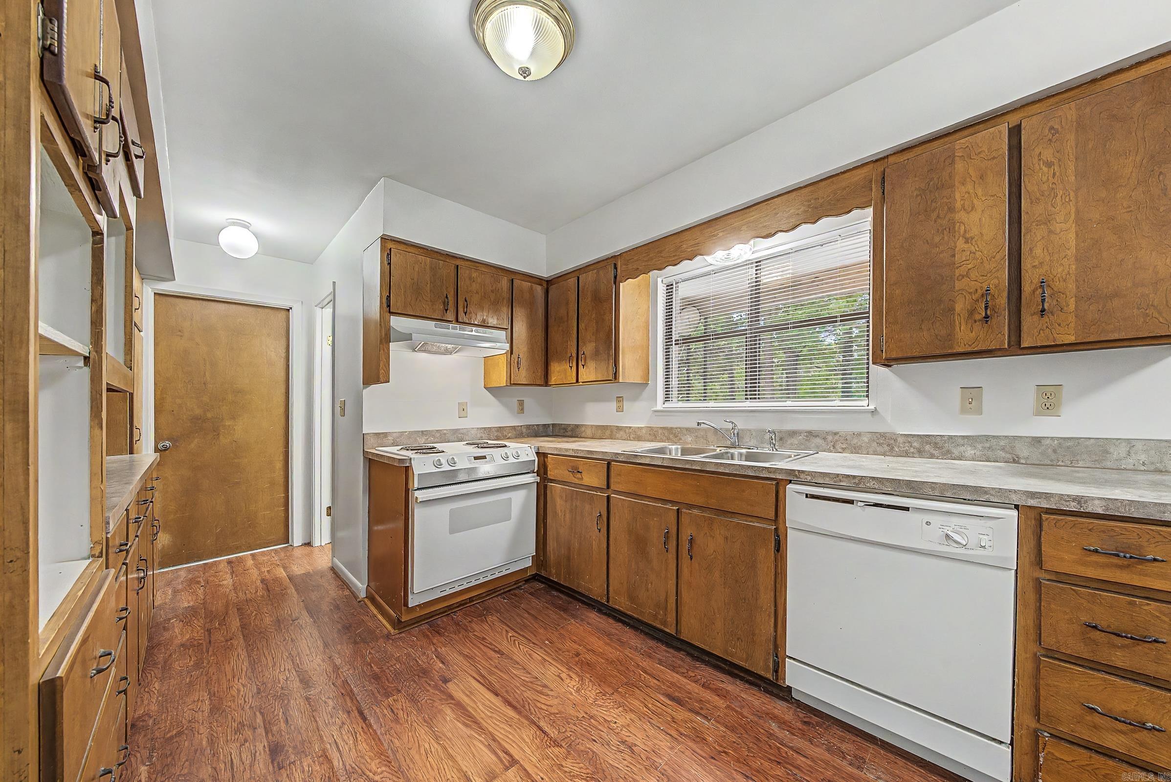 329 Benton  Gillham, AR