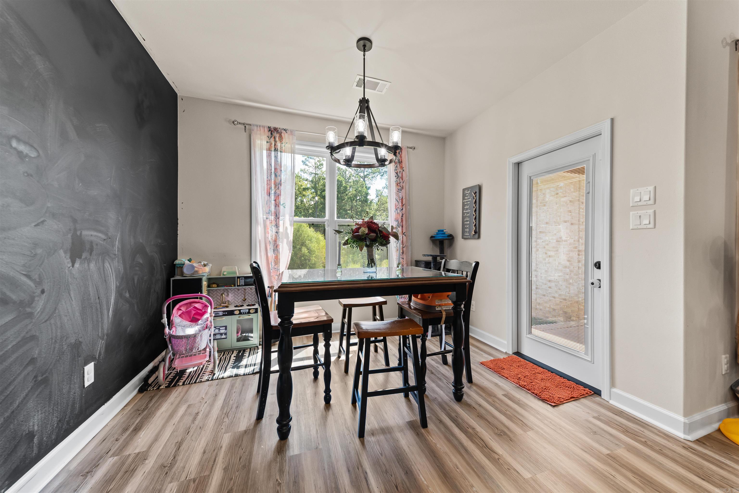3009 Sue Street Benton, AR 72015