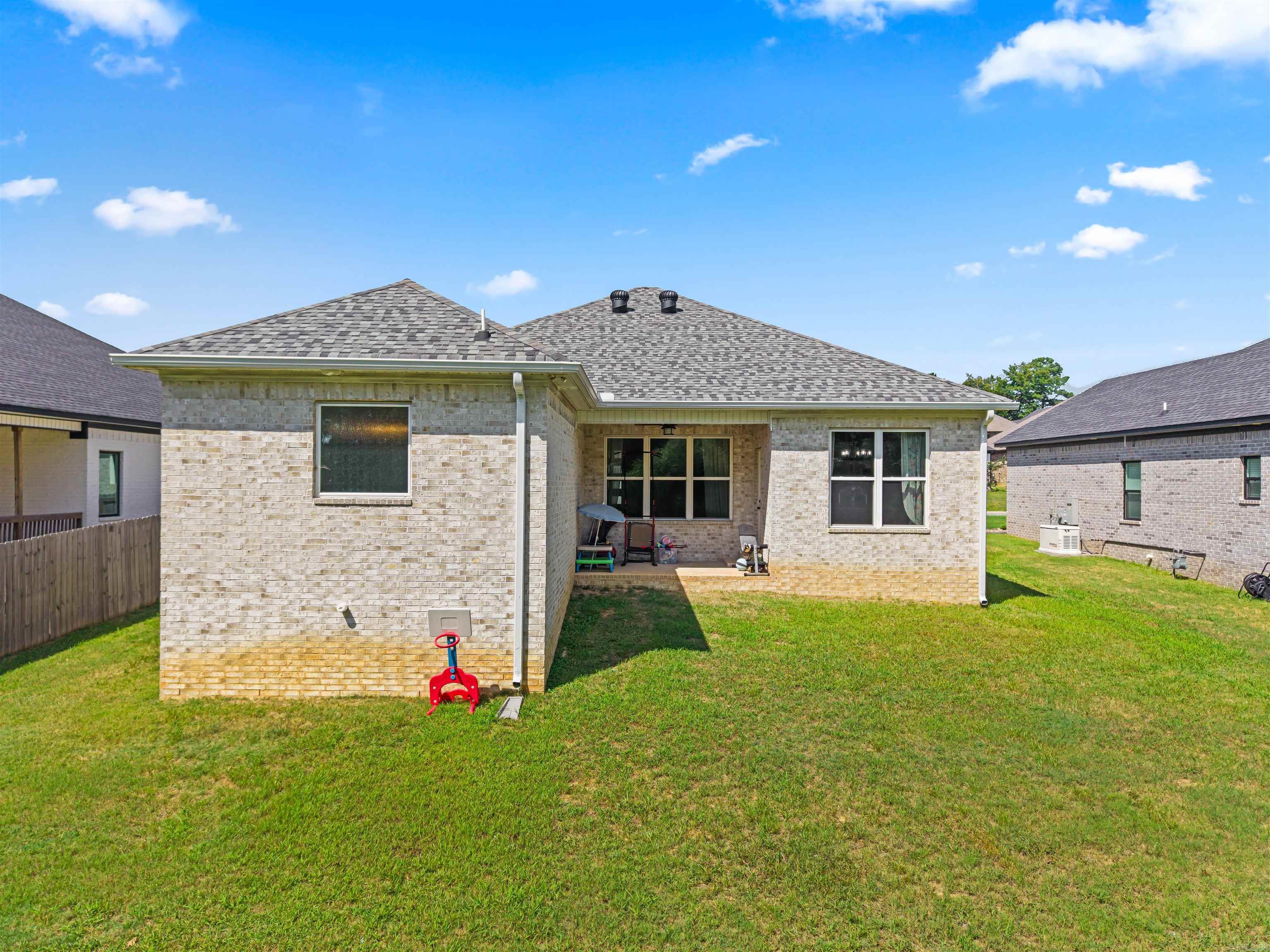 3009 Sue Street Benton, AR 72015