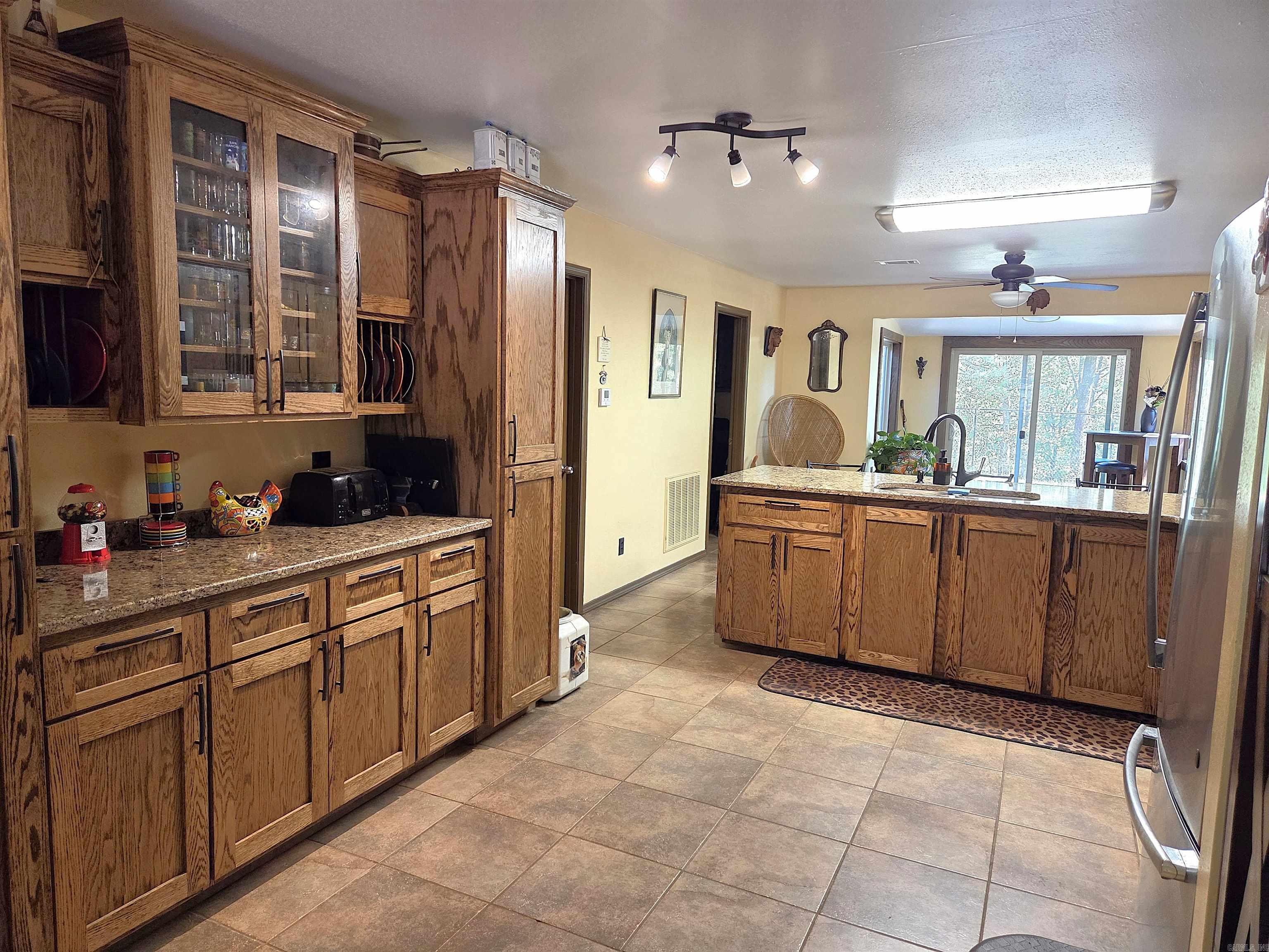 565 Polk Road 194 Mena, AR 71953