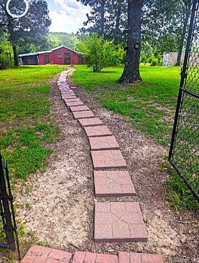 565 Polk Road 194 Mena, AR 71953