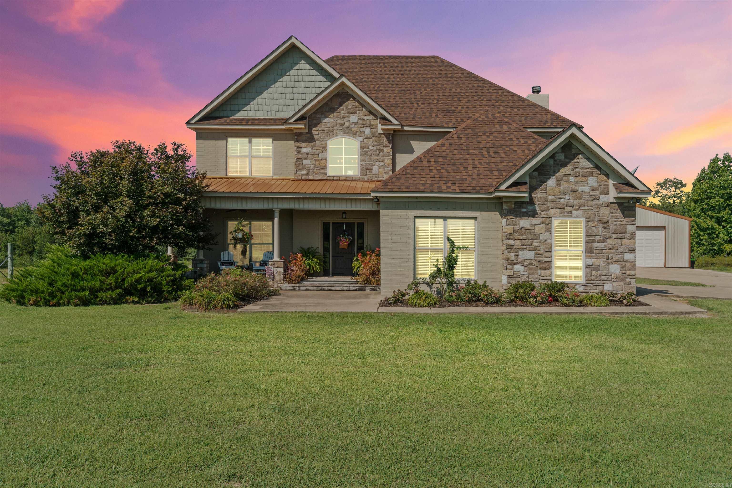22 W Overland Drive Damascus, AR 72039
