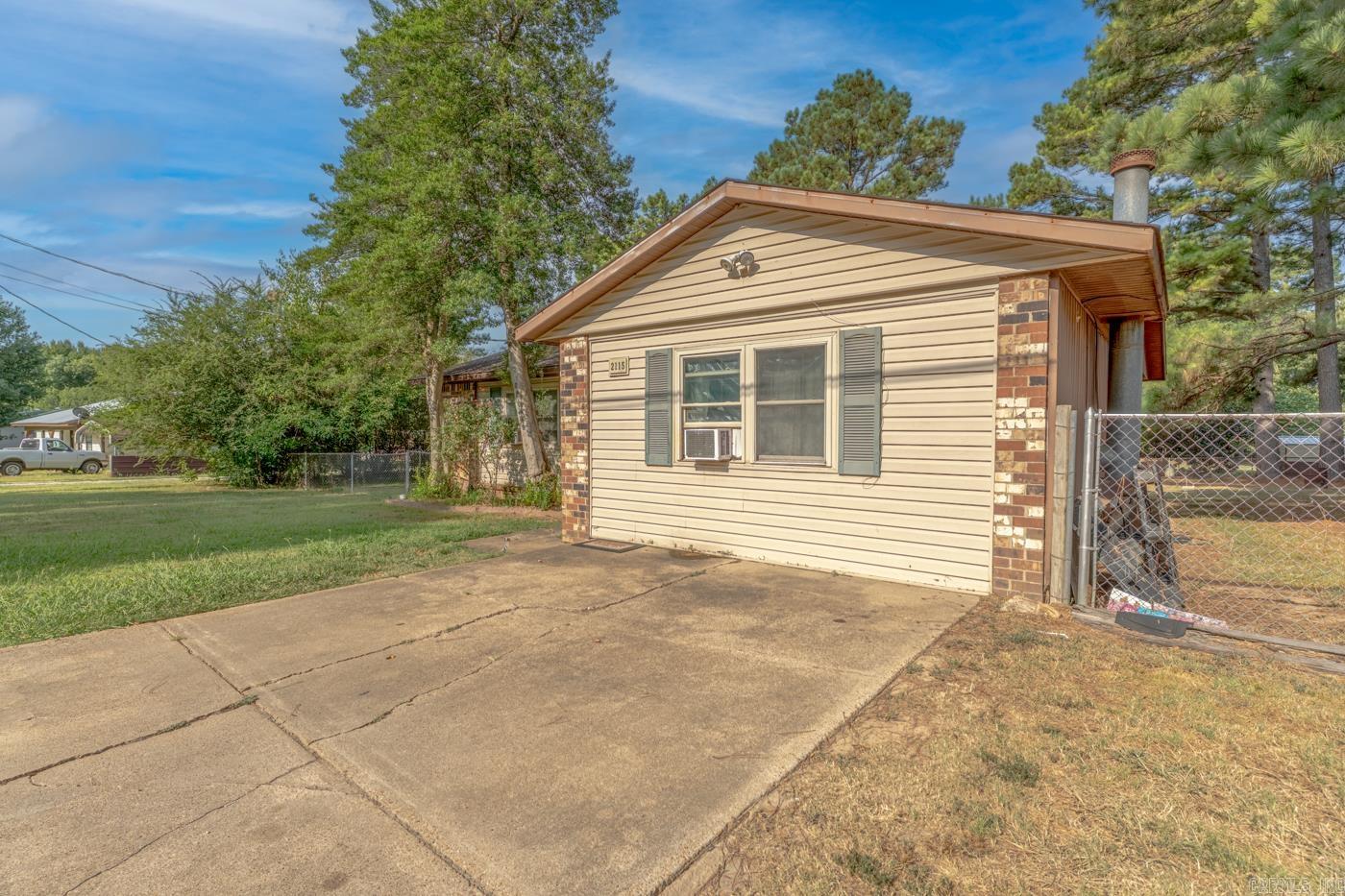 2115 Mitzi Ln  Jonesboro, AR