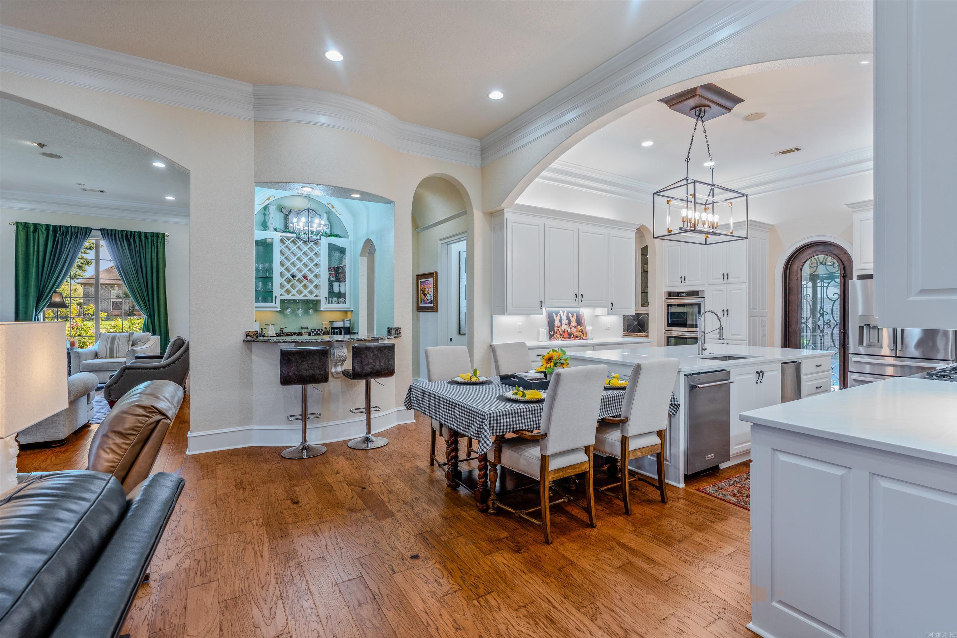 418 SUNCREST Street Bryant, AR 72022
